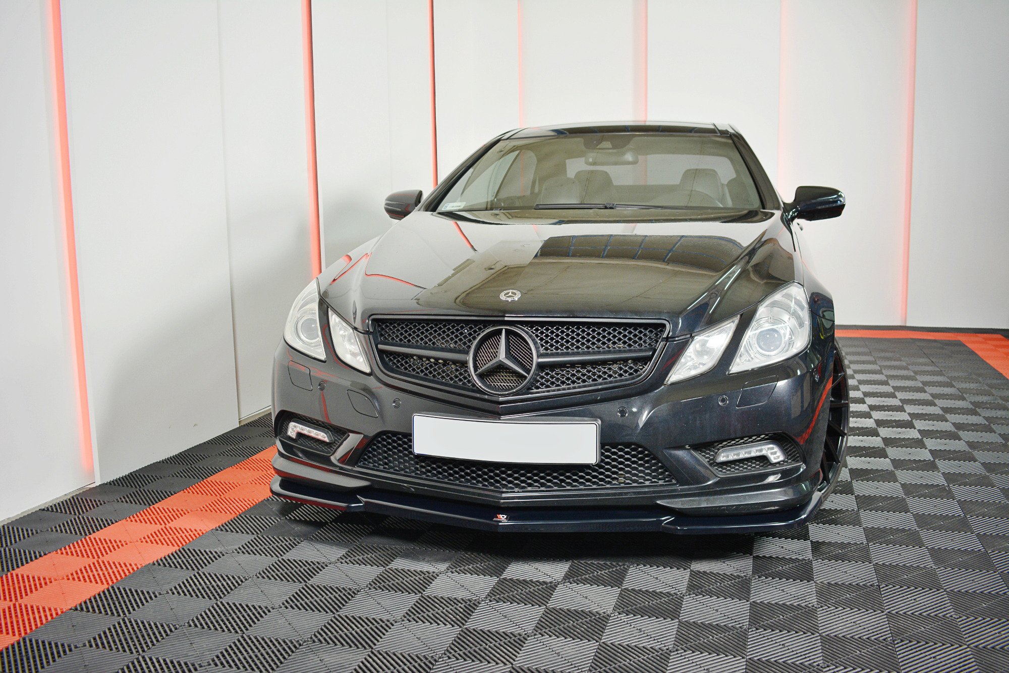 Front Splitter Mercedes E-Class W207 Coupe AMG Line - 2