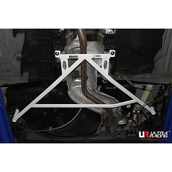RENAULT CAPTUR 13+  ULTRARACING 4P REAR LOWER BRACE 2727
