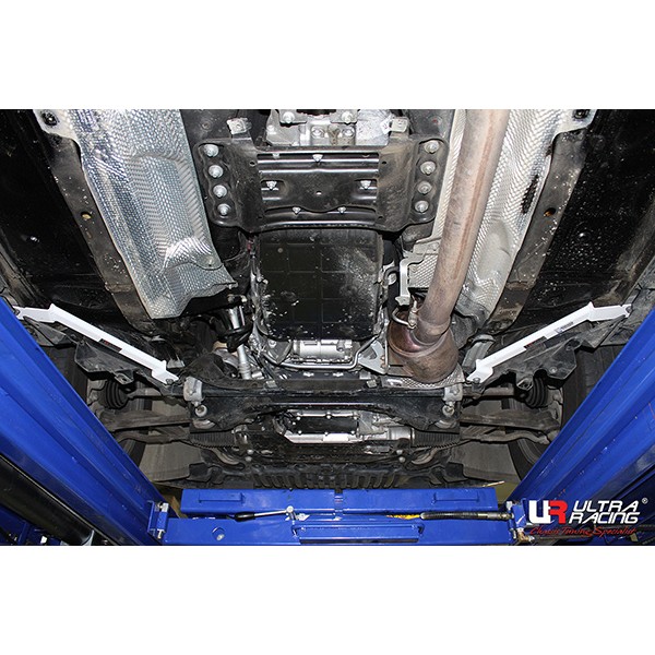 MERCEDE GLK 08-15 ULTRARACING 2X2-PUNKTS FRÄMRE NEDRE STABILISERINGSSTAG