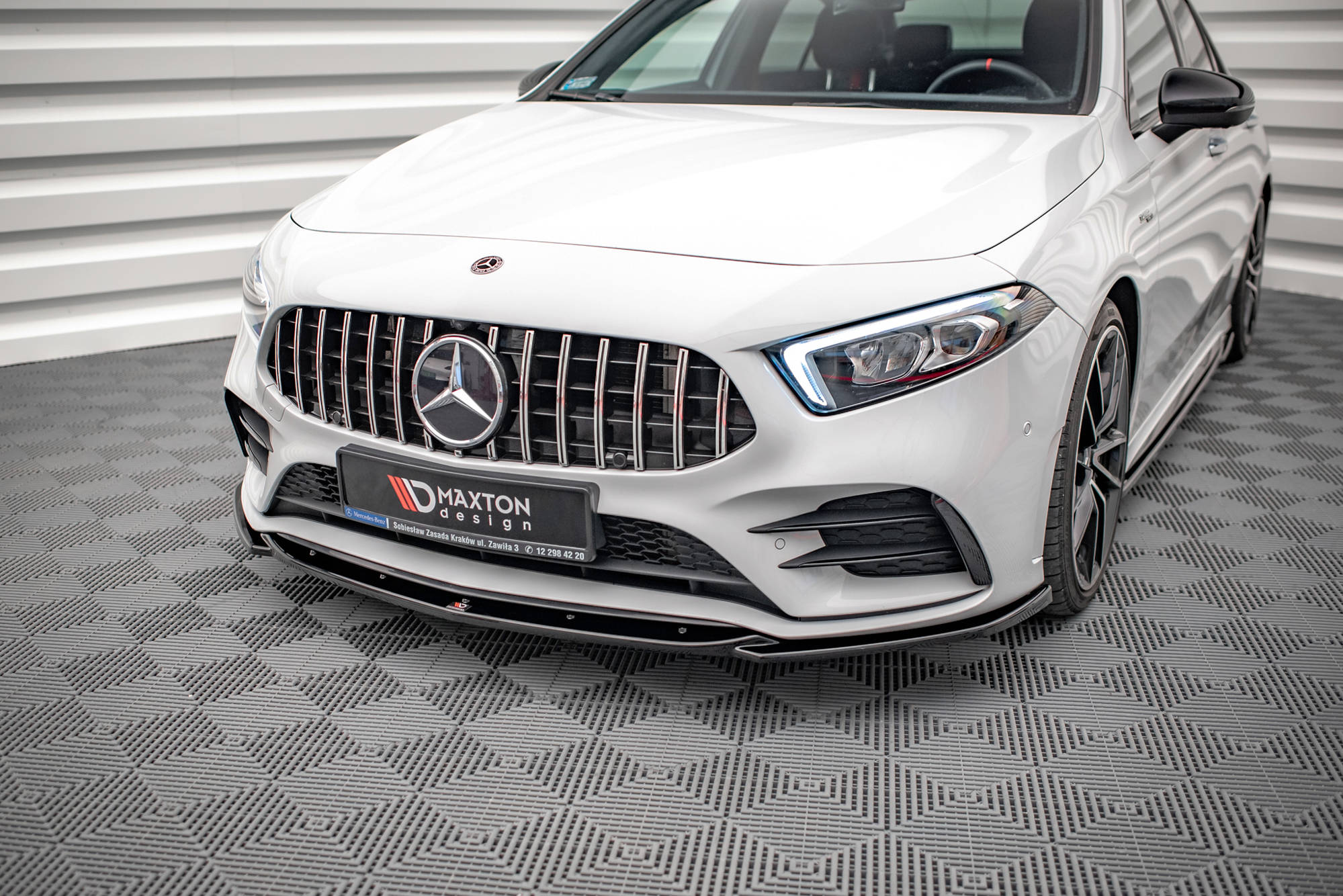 Front Splitter V.5 Mercedes A35 AMG / AMG-Line W177 - 3