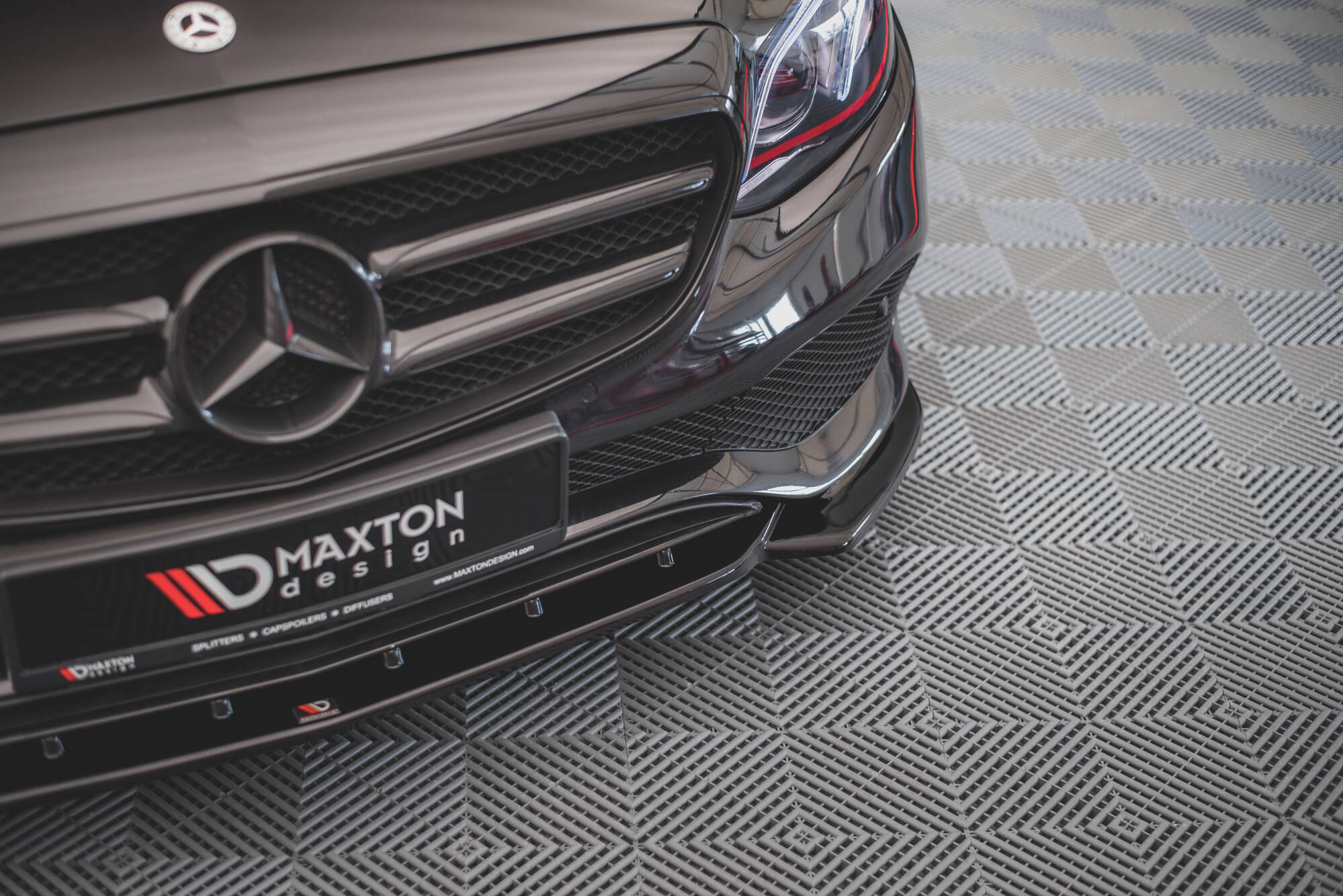 Front Splitter Mercedes E W213 (2016-2021) - 3