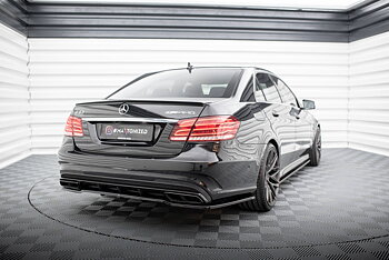 Central Rear Splitter (Vertical Bars) Mercedes E63 AMG Sedan W212 Facelift