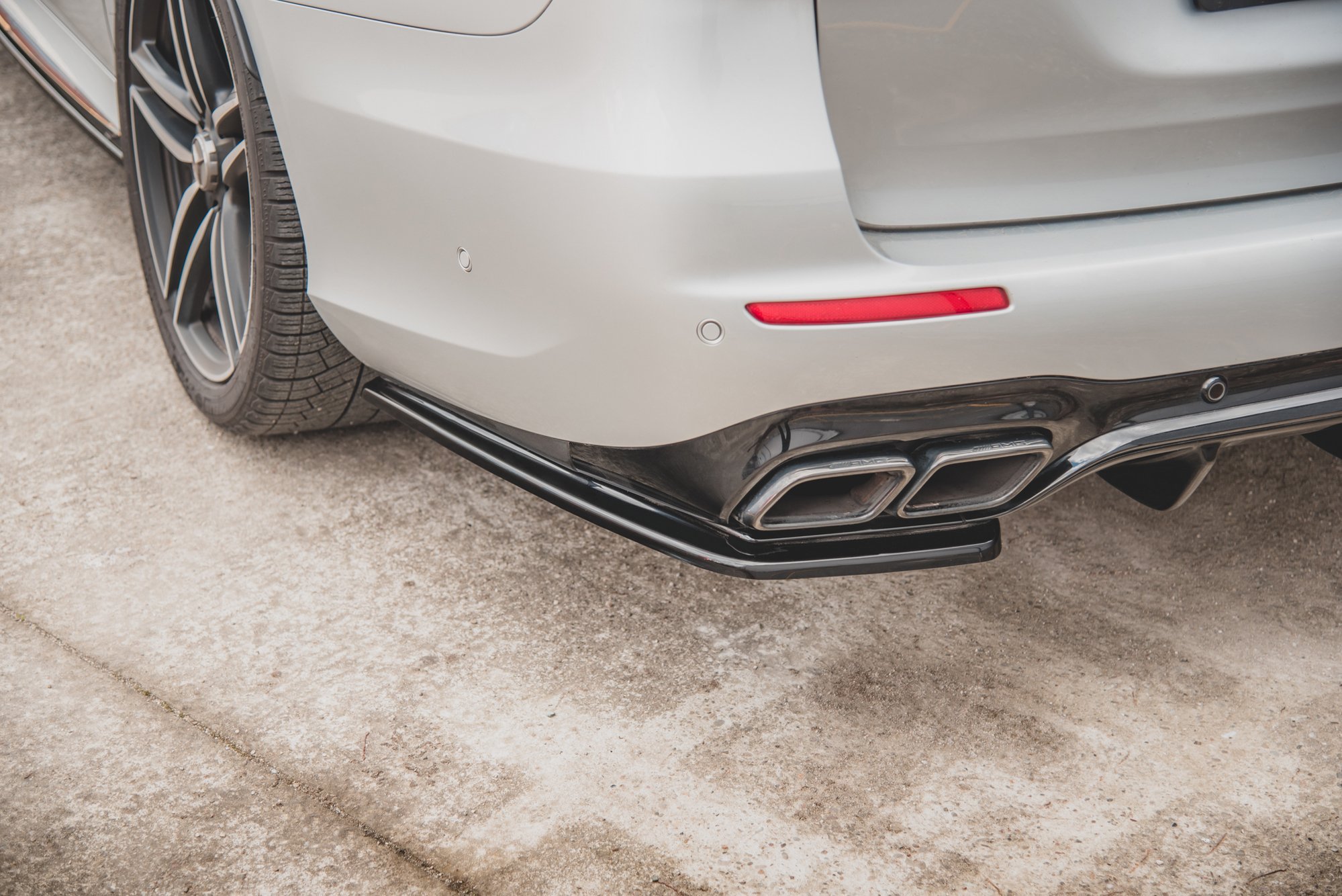 Rear Side Splitters Mercedes E63 AMG Estate / Sedan S213 / W213 - 4