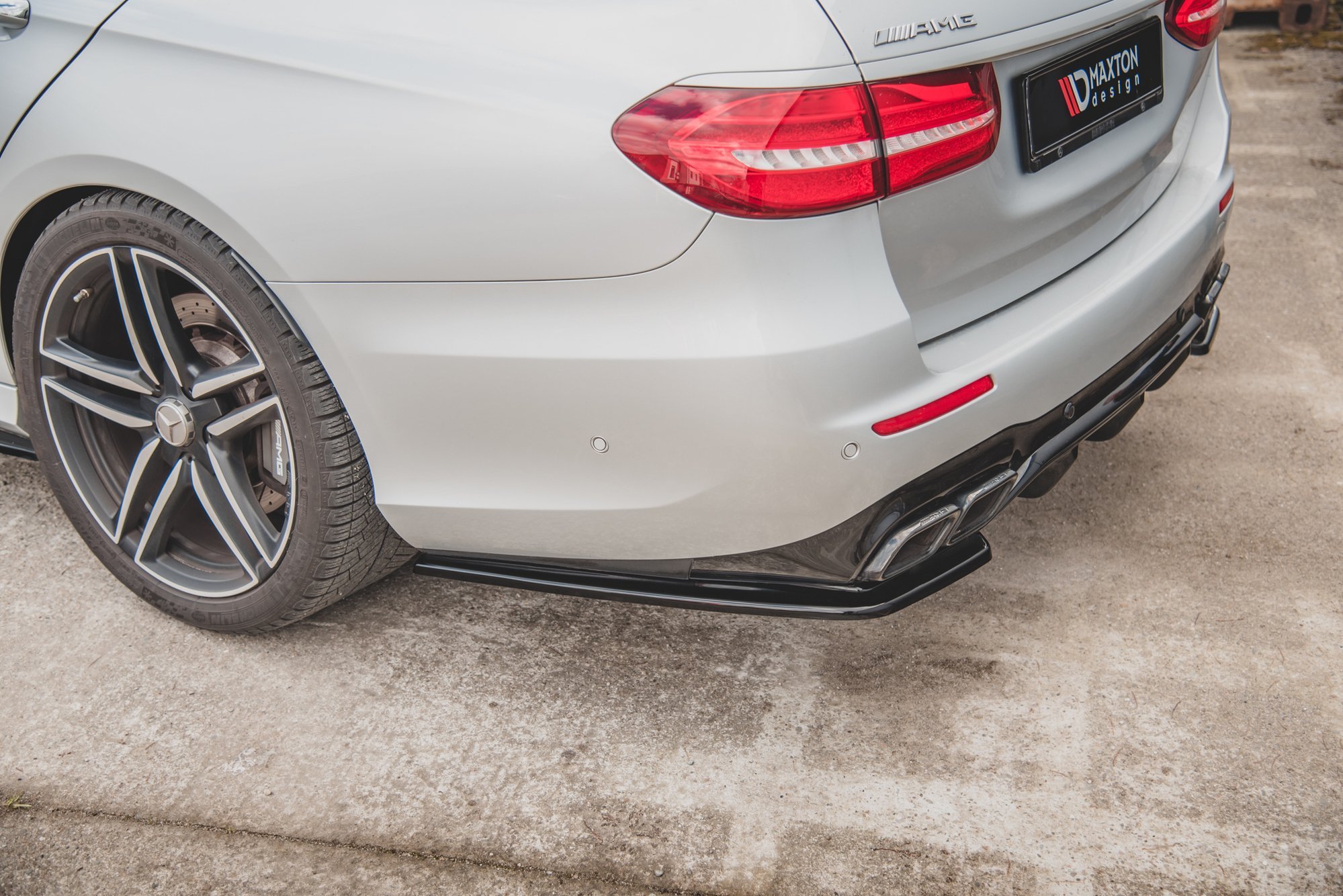 Rear Side Splitters Mercedes E63 AMG Estate / Sedan S213 / W213 - 2