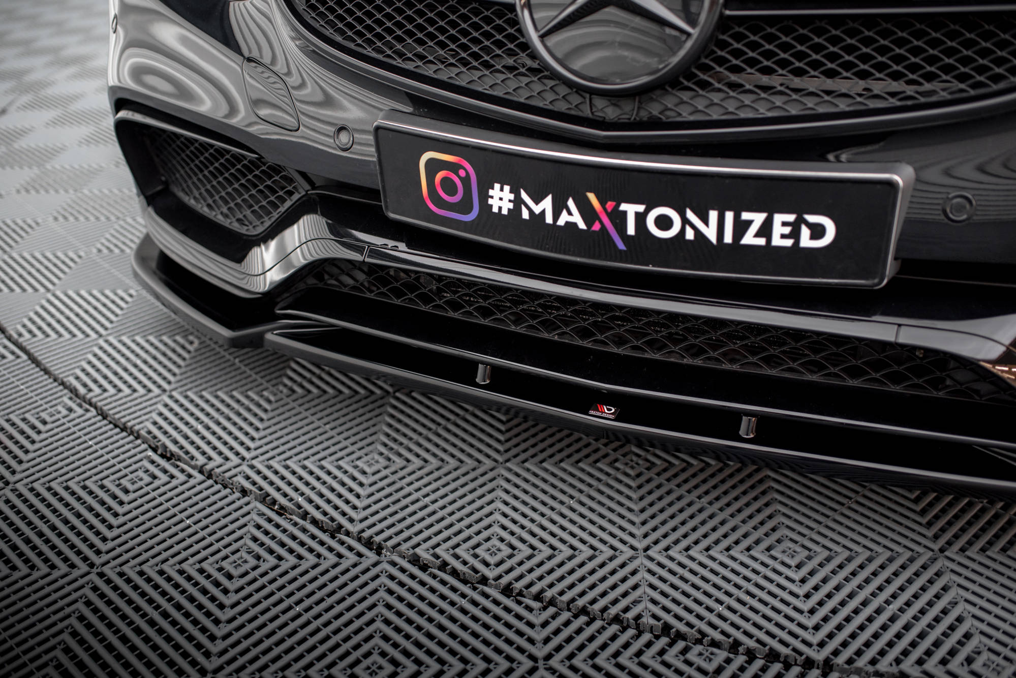 Front Splitter Mercedes E63 AMG Sedan W212 Facelift - 3