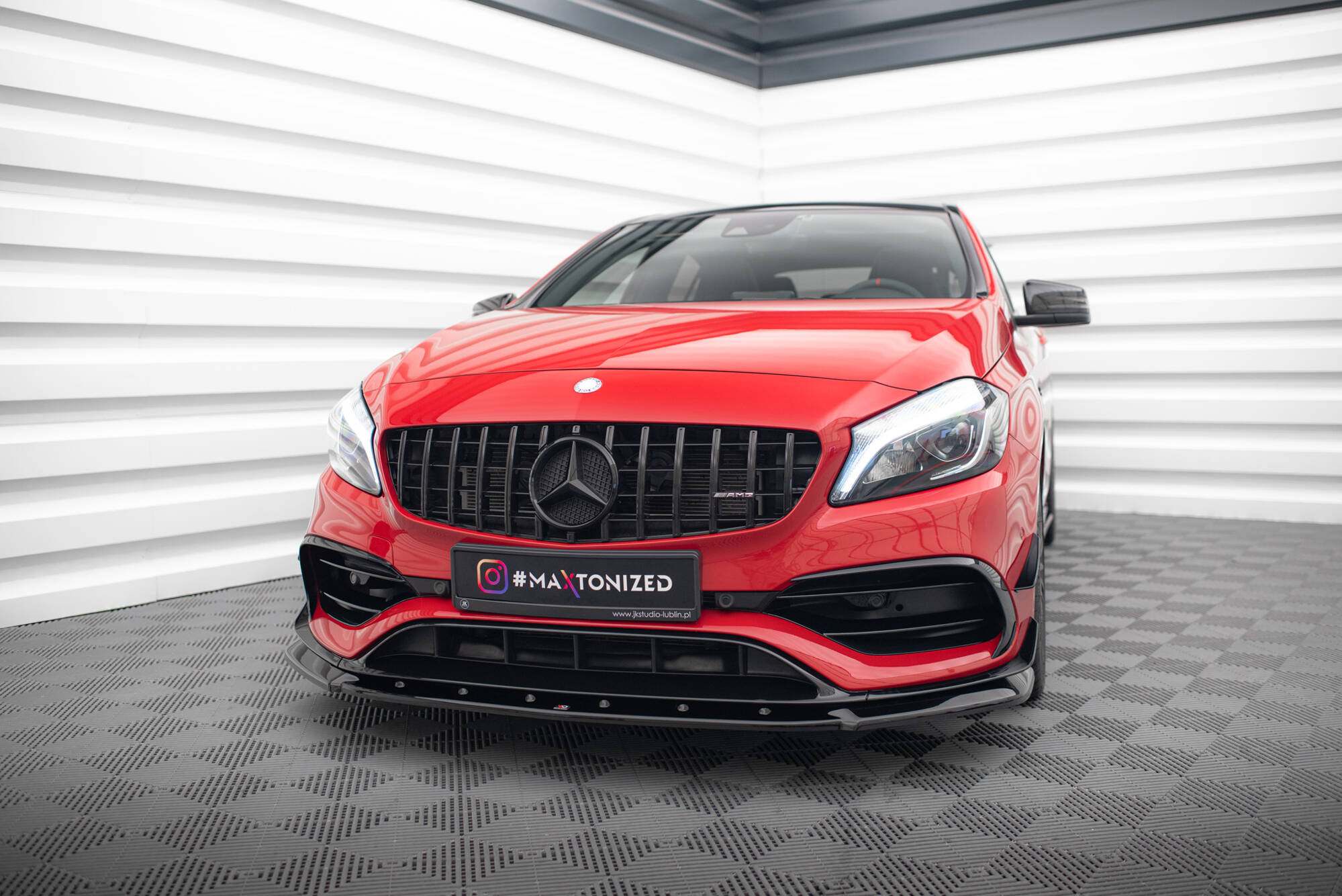 Front Splitter V.1 Mercedes-Benz A45 Aero W176 Facelift - 4