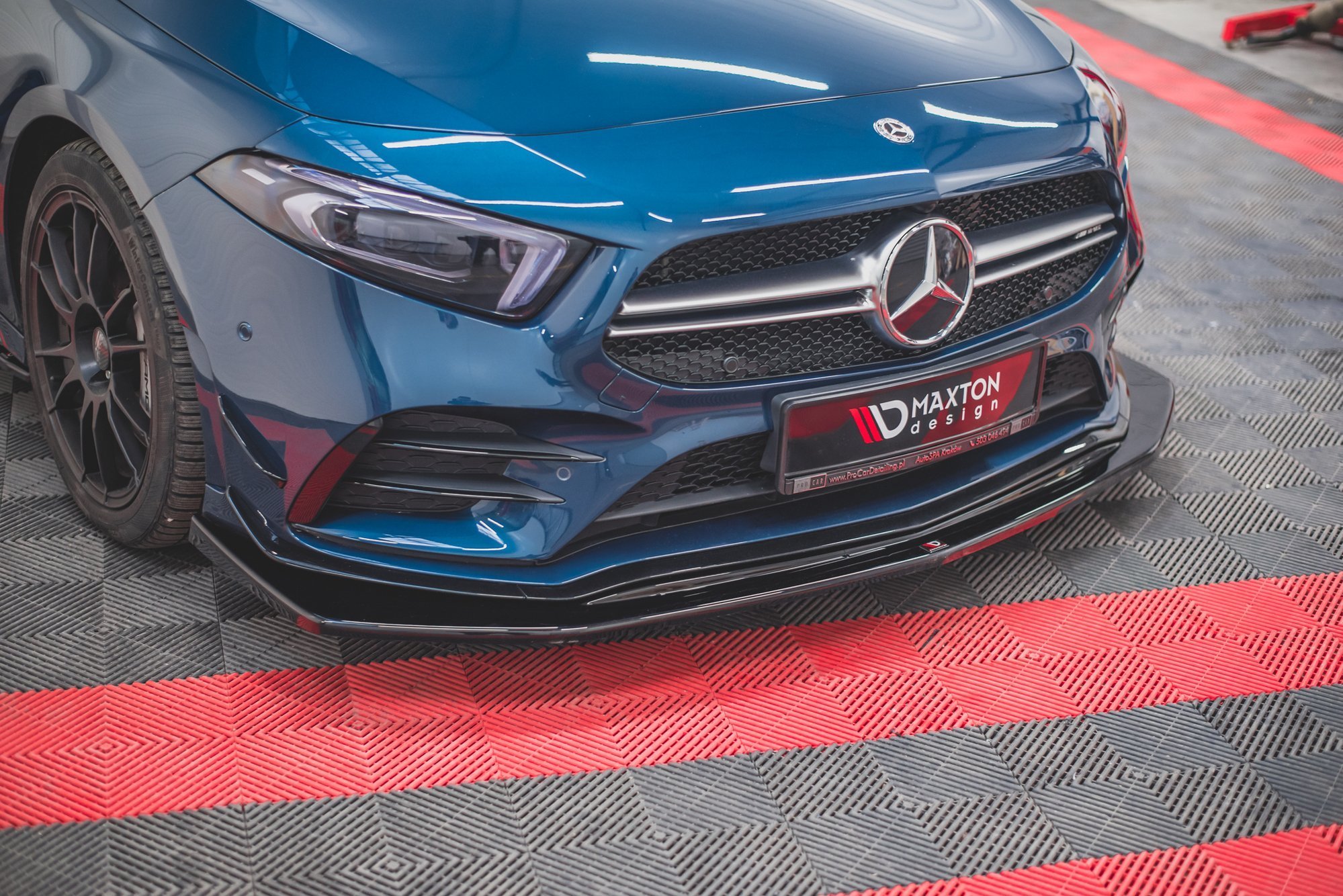 Front Splitter V.3 Mercedes A35 AMG AERO W177 - 4