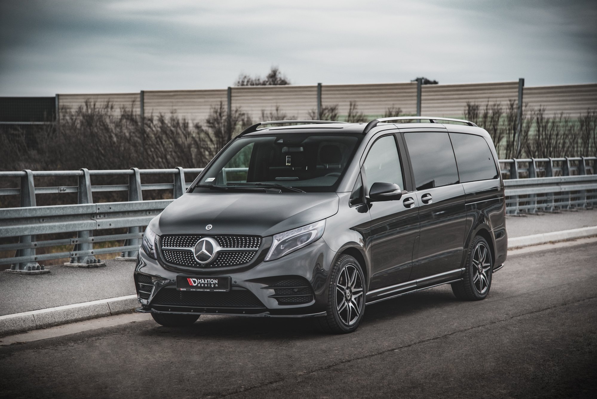 Front Splitter V.1 Mercedes-Benz V-Class AMG-Line W447 - 5