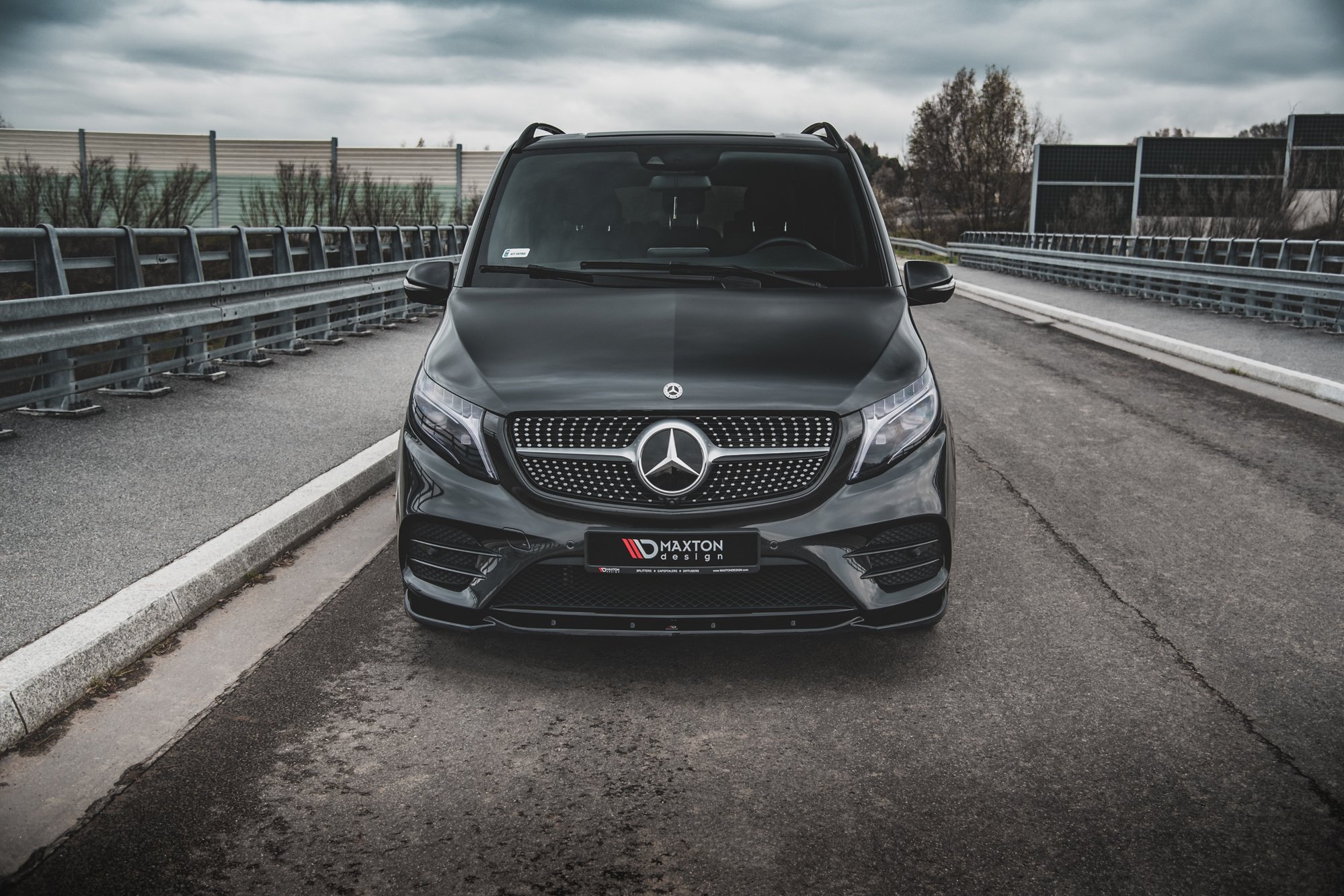 Front Splitter V.1 Mercedes-Benz V-Class AMG-Line W447 - 2