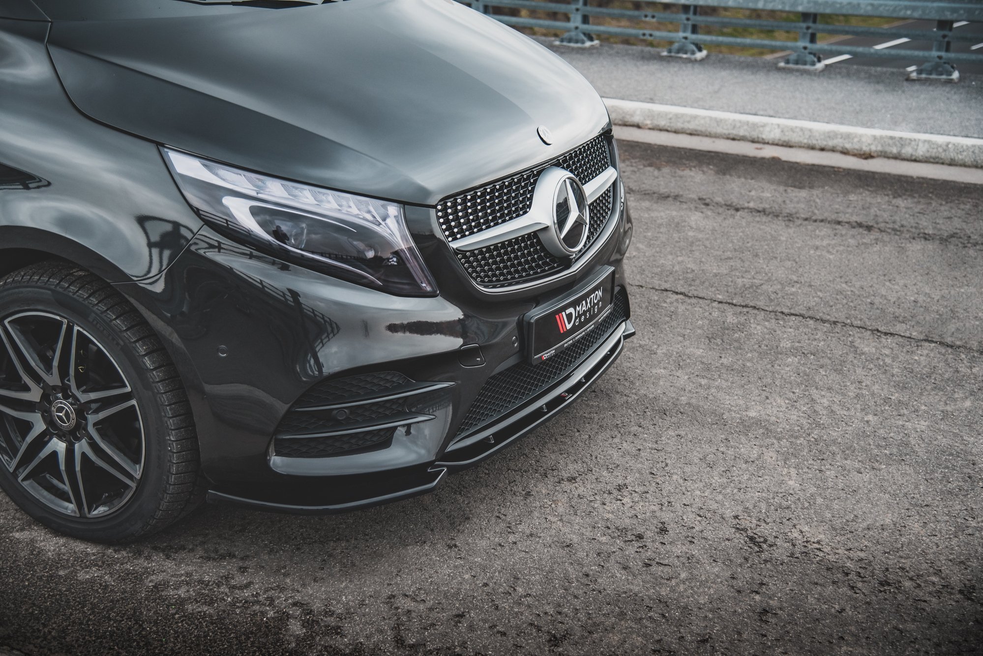 Front Splitter V.1 Mercedes-Benz V-Class AMG-Line W447 - 4
