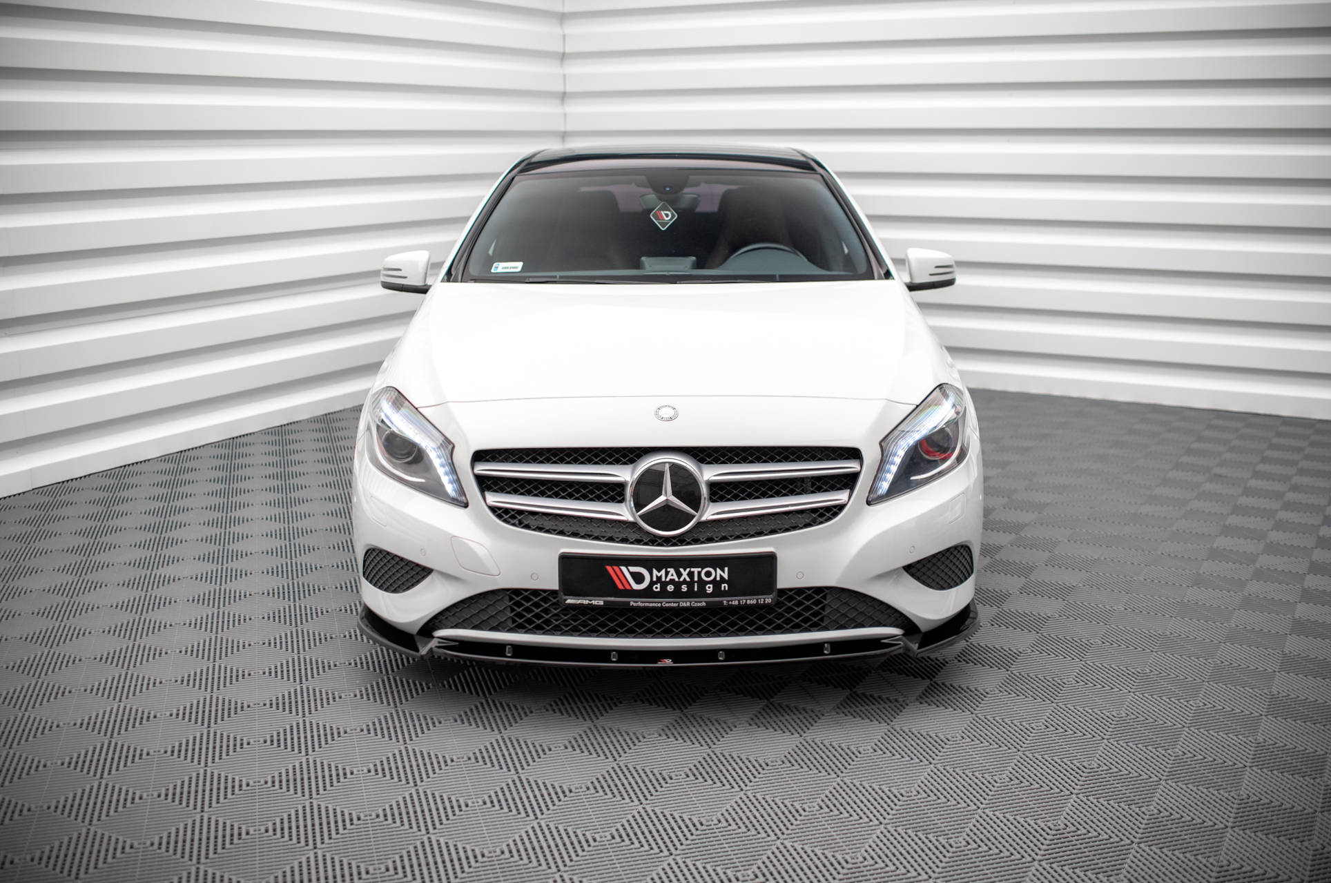 Front Splitter V.1 Mercedes A W176 (2012-2015) - 3