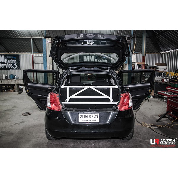SUZUKI SWIFT 1.2/1.4 10+ ULTRARACING 4P REAR CROSS BRACE
