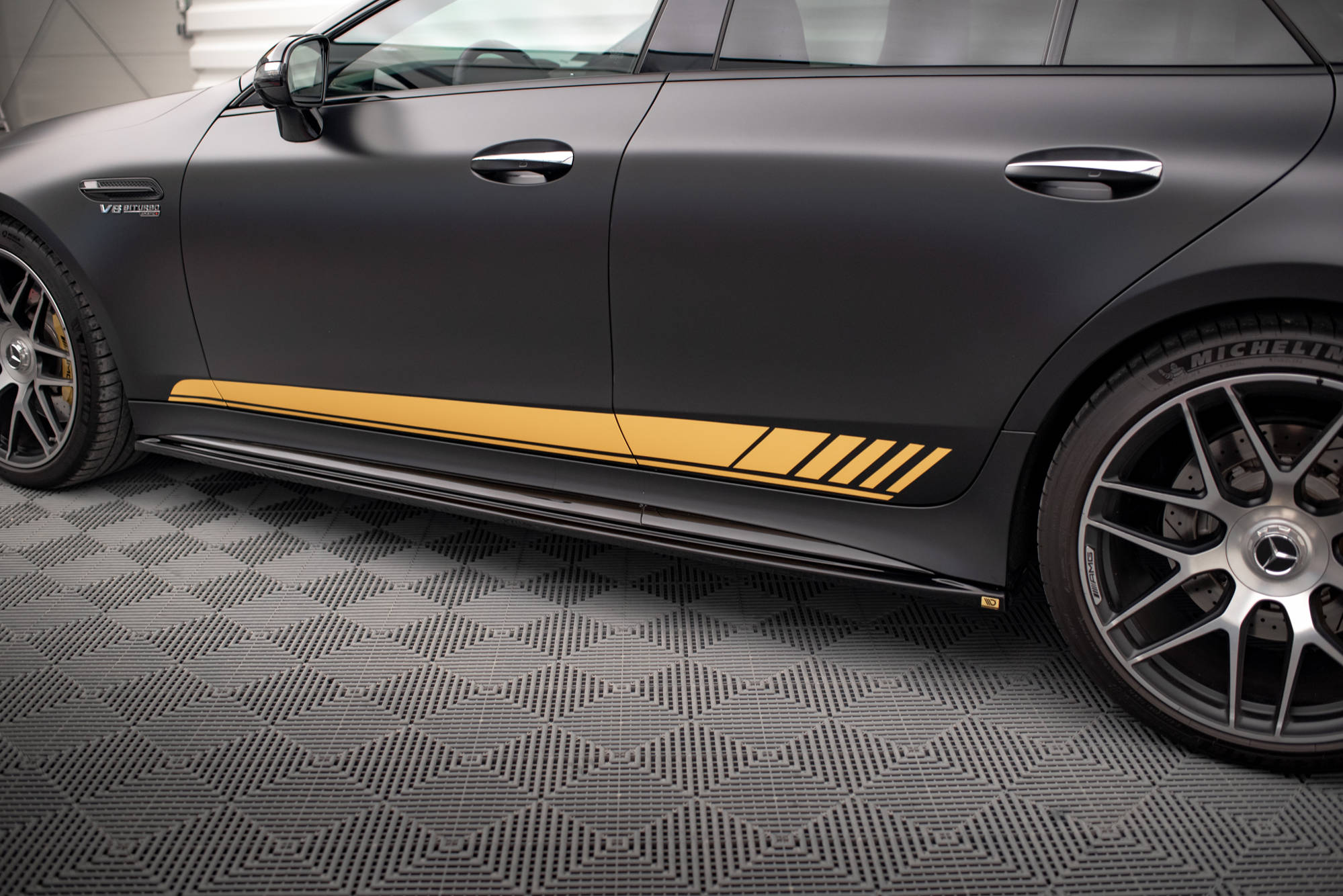 Side Skirts Splitters Mercedes AMG GT 63S 4-door Coupe - 4