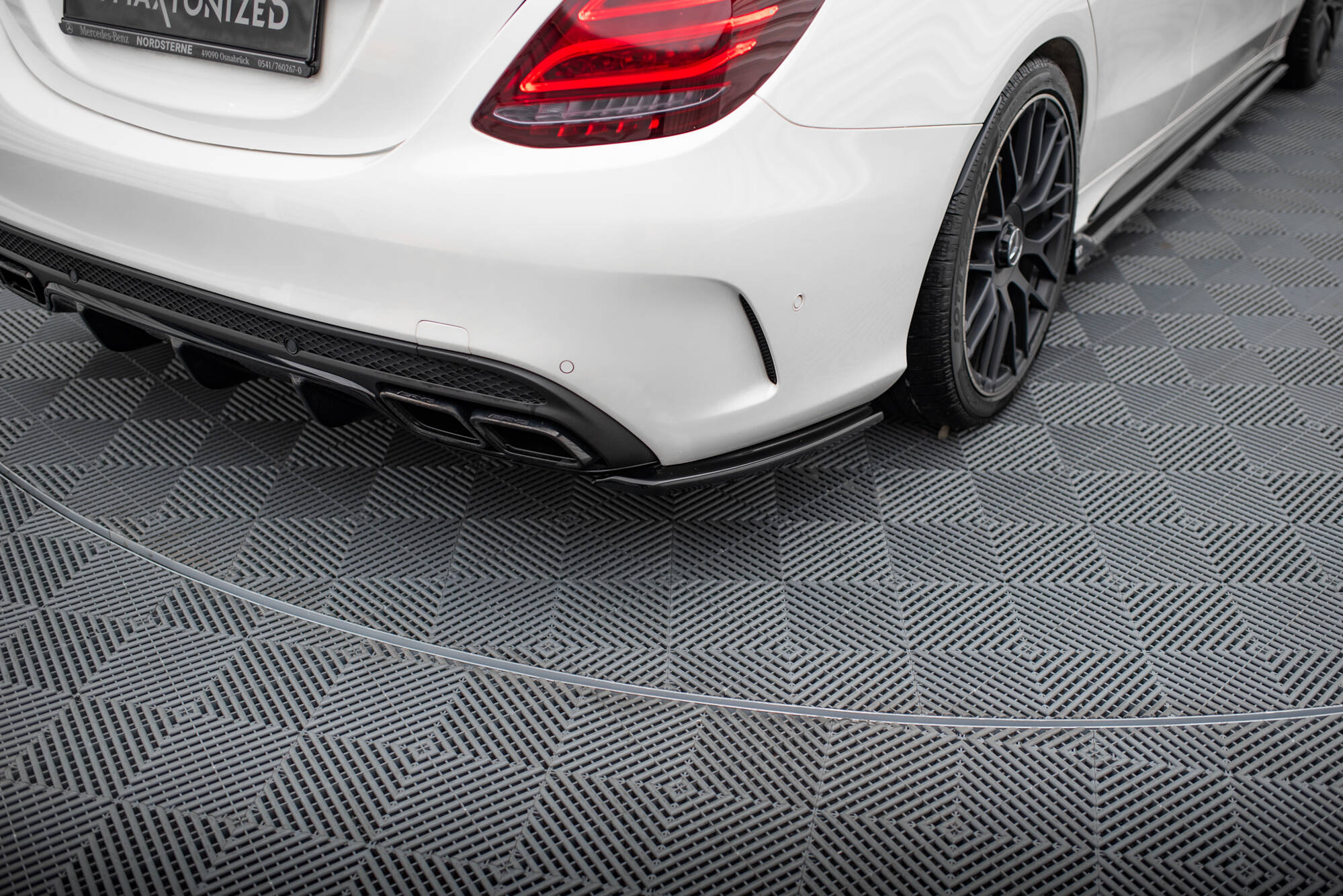 Rear Side Splitters Mercedes-AMG C63 Sedan / Estate W205 / S205 - 3