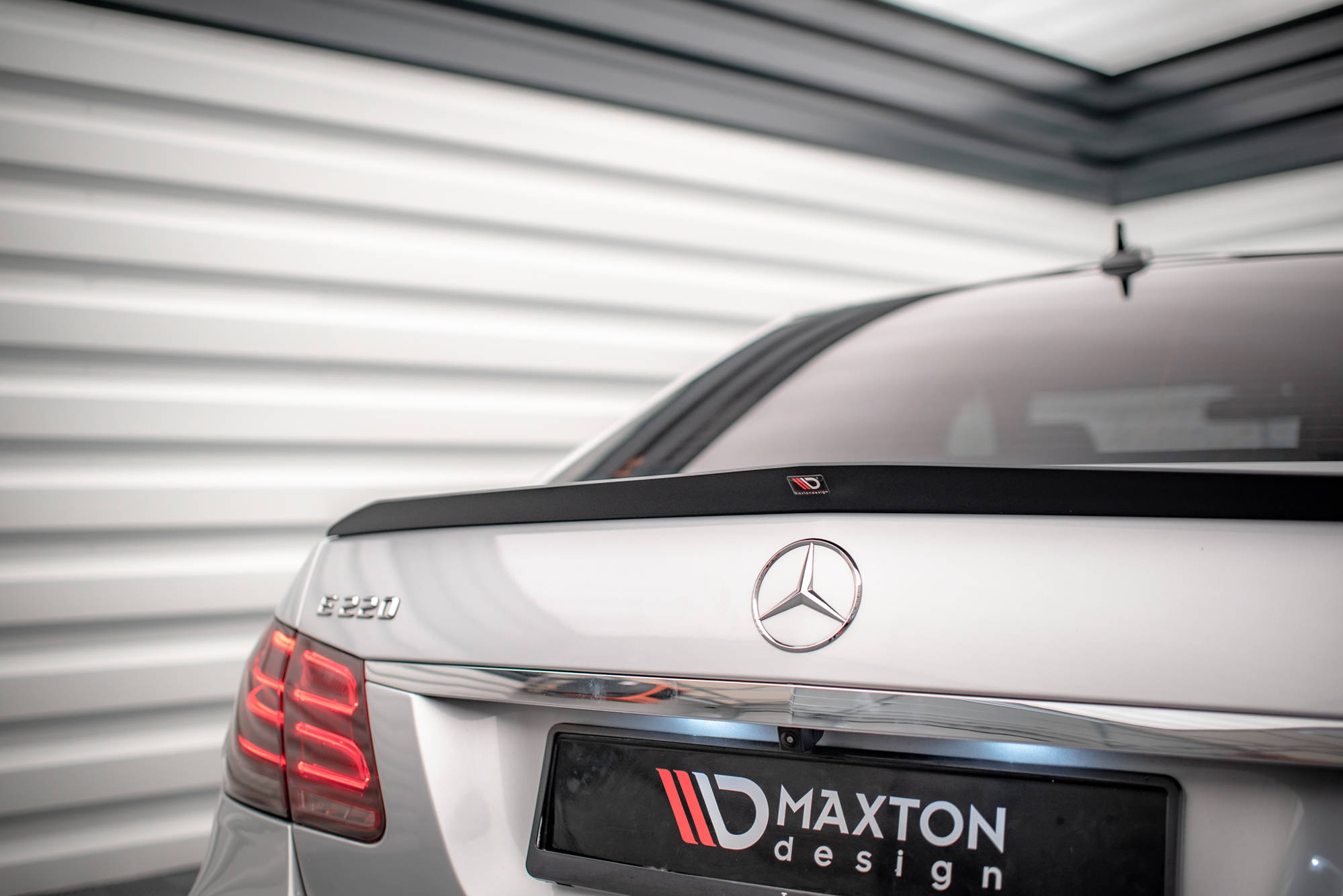 Spoiler Cap Mercedes E63 AMG / AMG-Line Sedan W212 Facelift - 3