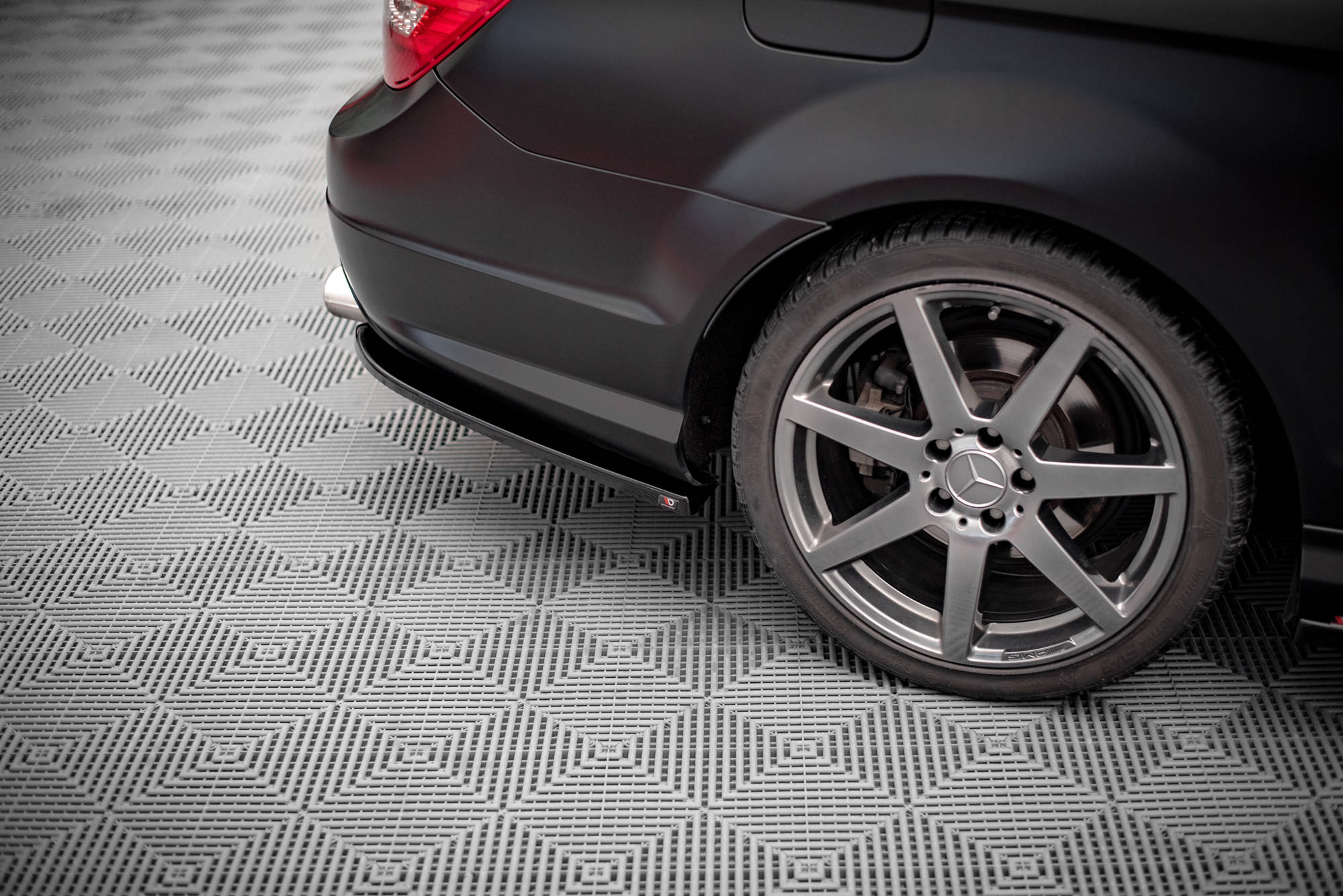 Rear Side Splitters Mercedes-Benz C Coupe / Sedan / Estate AMG-Line C204 / W204 Facelift / S204 Facelift - 3