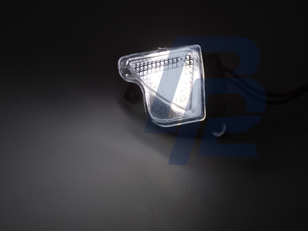 Mirror Puddle Lights LED Fist Skoda Octavia II, Superb II - 4