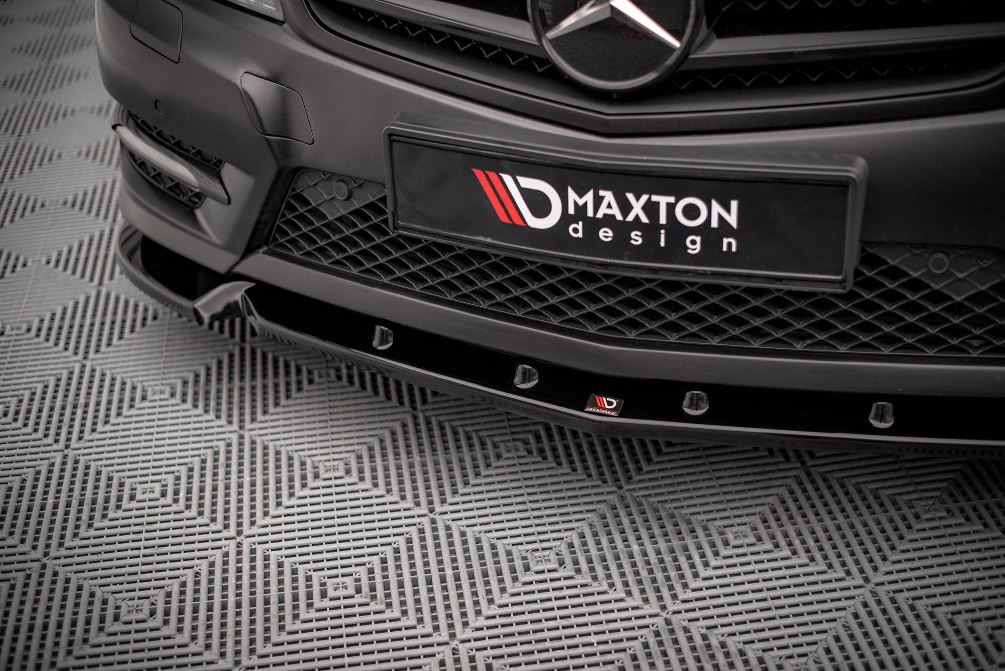 Front Splitter V.1 Mercedes-Benz C Coupe / Sedan / Estate AMG-Line C204 / W204 Facelift / S204 Facelift - 3