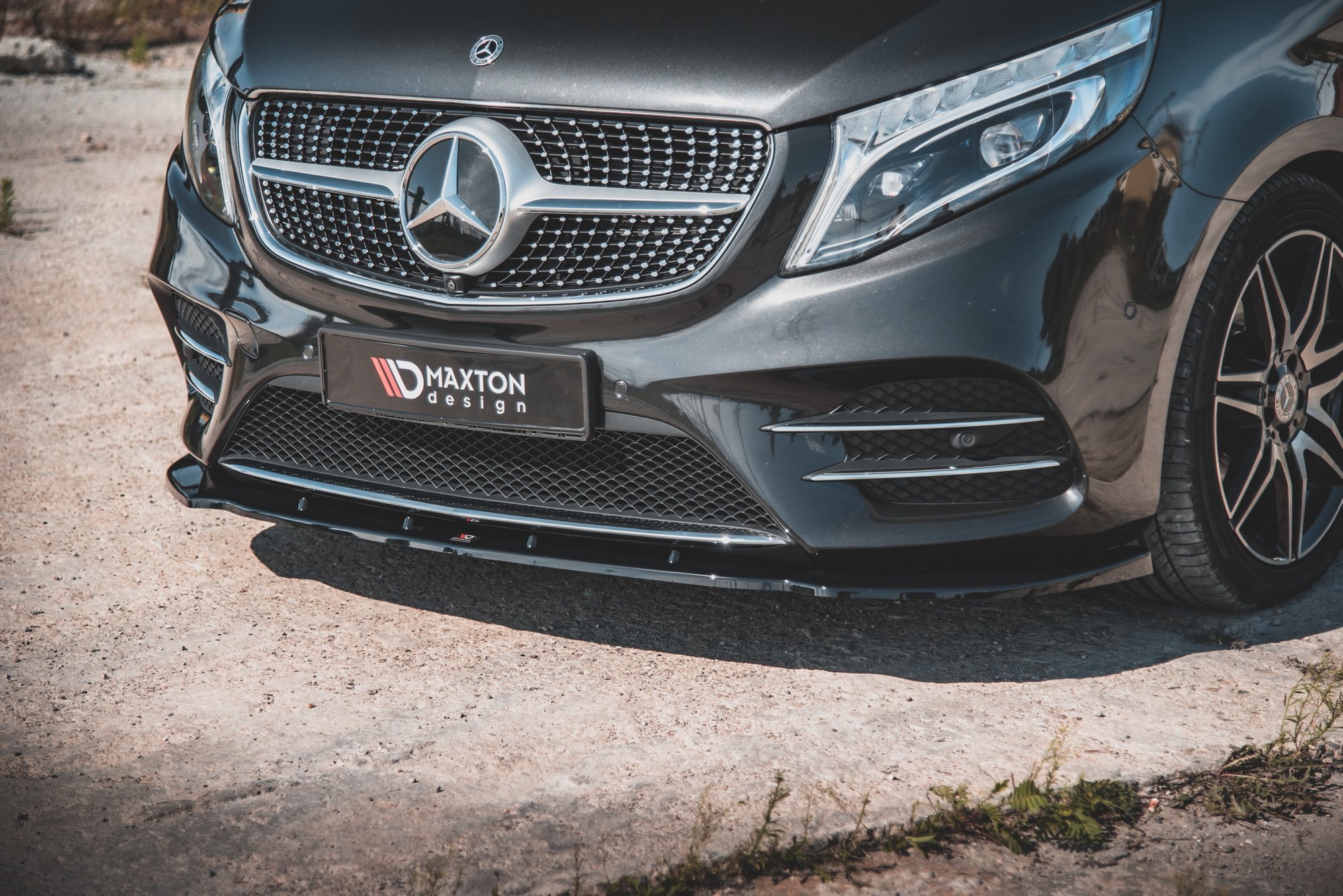 Front Splitter V.2 Mercedes-Benz V-Class AMG-Line W447 - 4