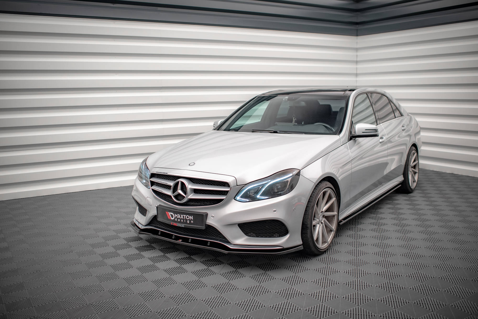 Front Splitter V.1 Mercedes E Amg-Line Sedan W212 Facelift (2012-2016) - 3