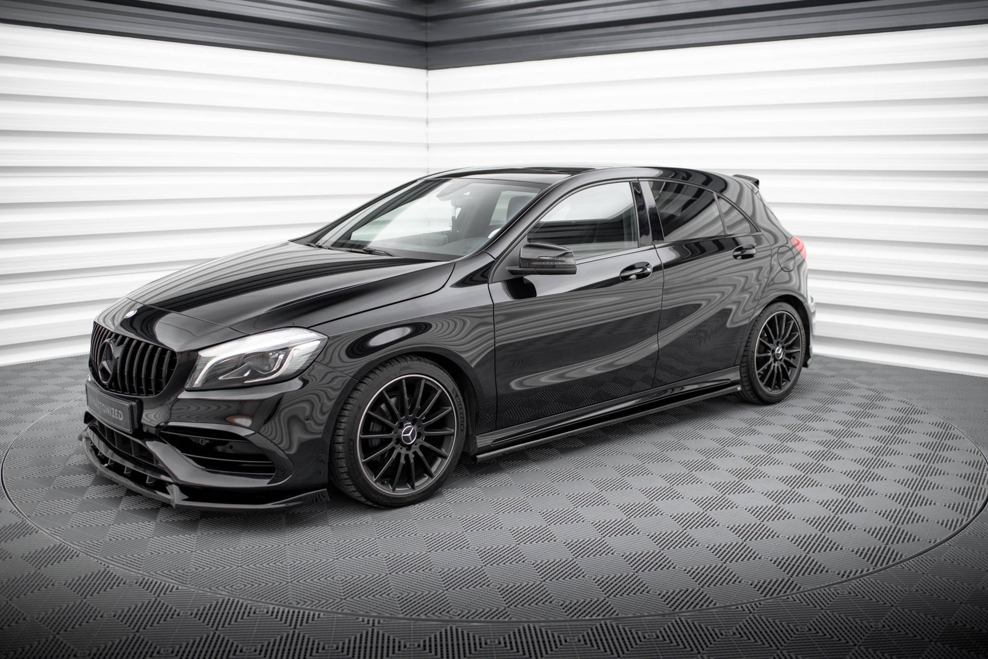Side Skirts Diffusers Mercedes-Benz A AMG-Line W176 Facelift - 2