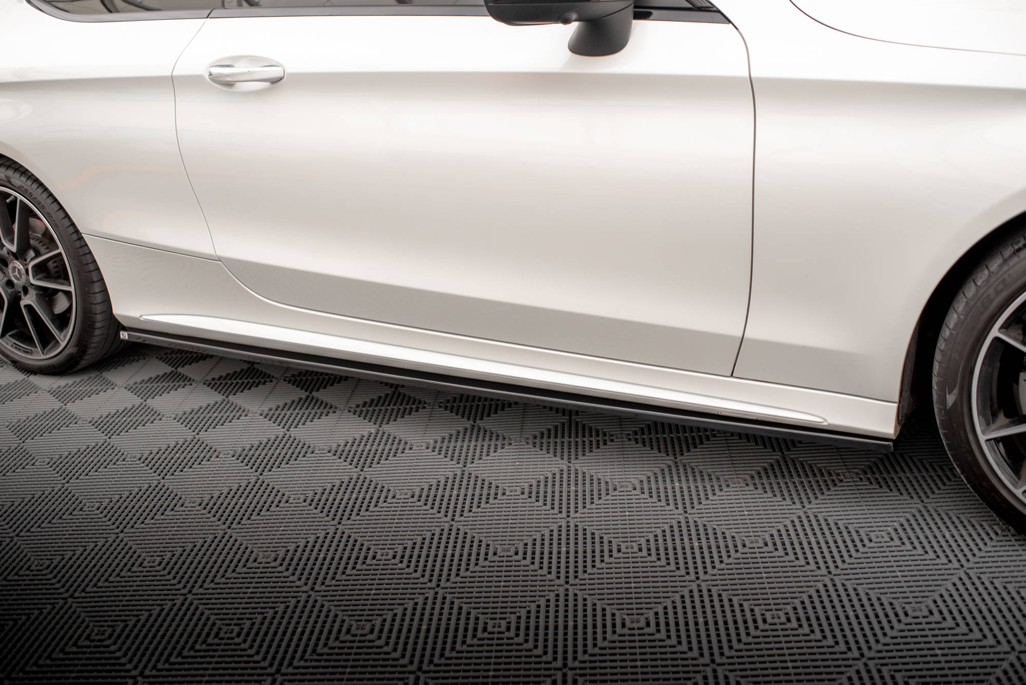 Side Skirts Diffusers Mercedes C Coupe AMG-Line C205 Facelift - 3