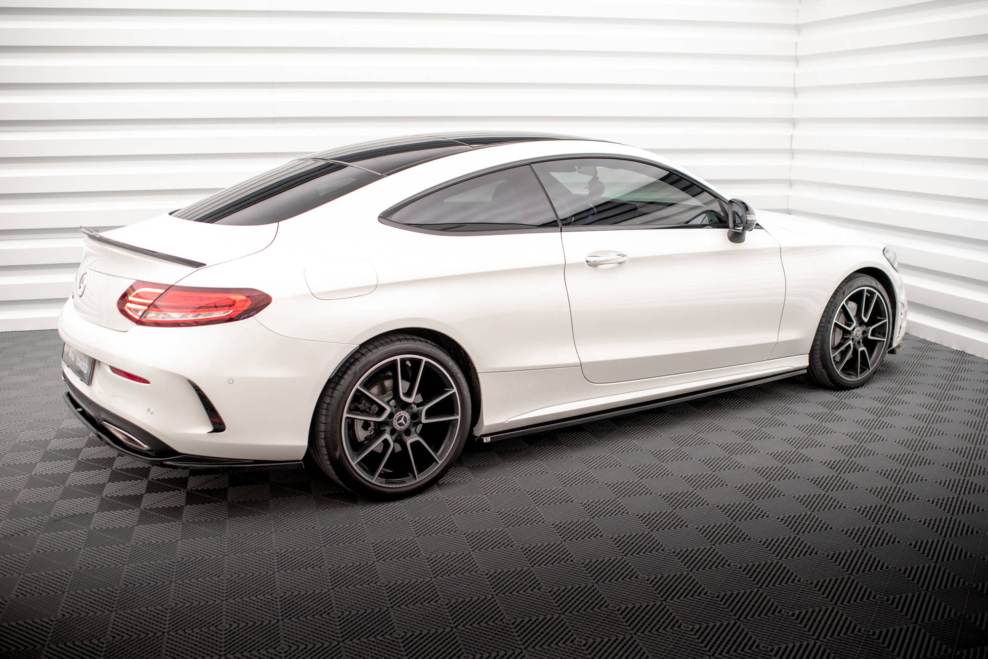Side Skirts Diffusers Mercedes C Coupe AMG-Line C205 Facelift - 4