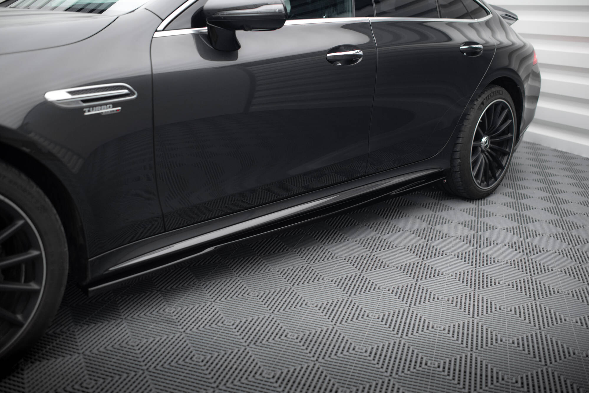 Side Skirts Diffusers Mercedes-AMG GT 53 4-Door Coupe - 2