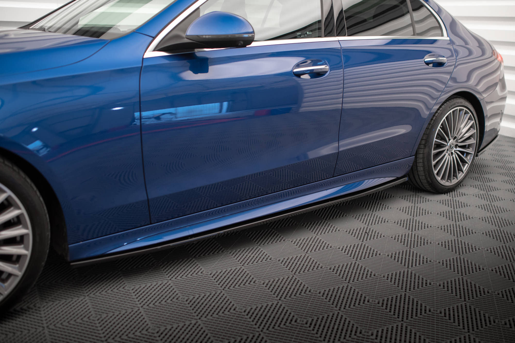 Side Skirts Diffusers Mercedes-Benz C AMG-Line / 43 AMG W206 - 4
