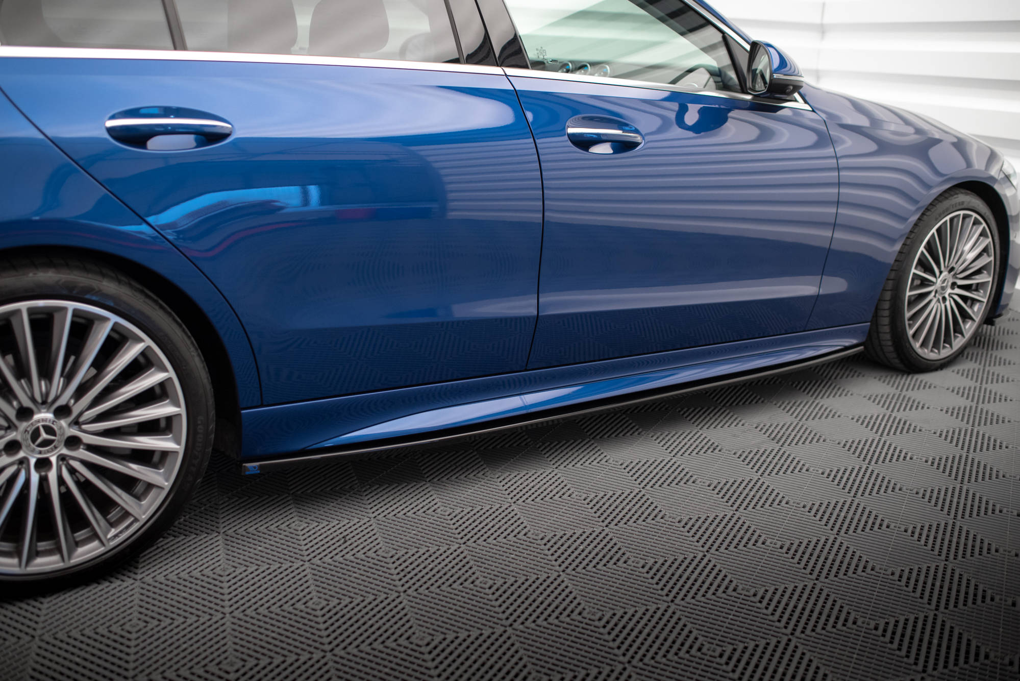 Side Skirts Diffusers Mercedes-Benz C AMG-Line / 43 AMG W206 - 2
