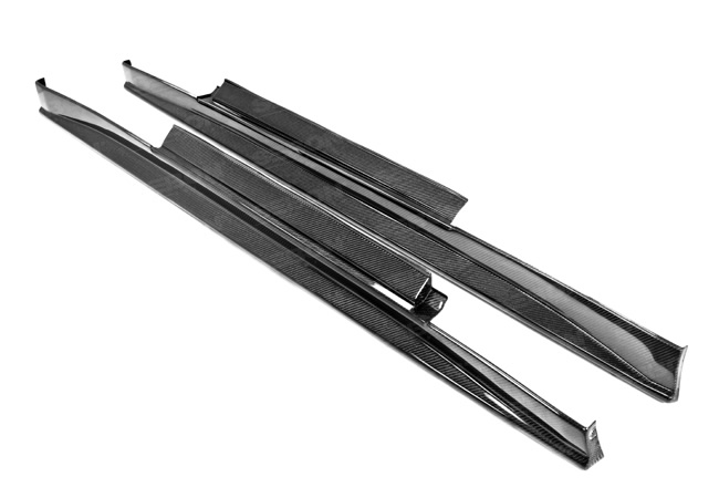 NISSAN GTR R35 11-13 SEIBON VS CARBON SIDESKIRTS SET