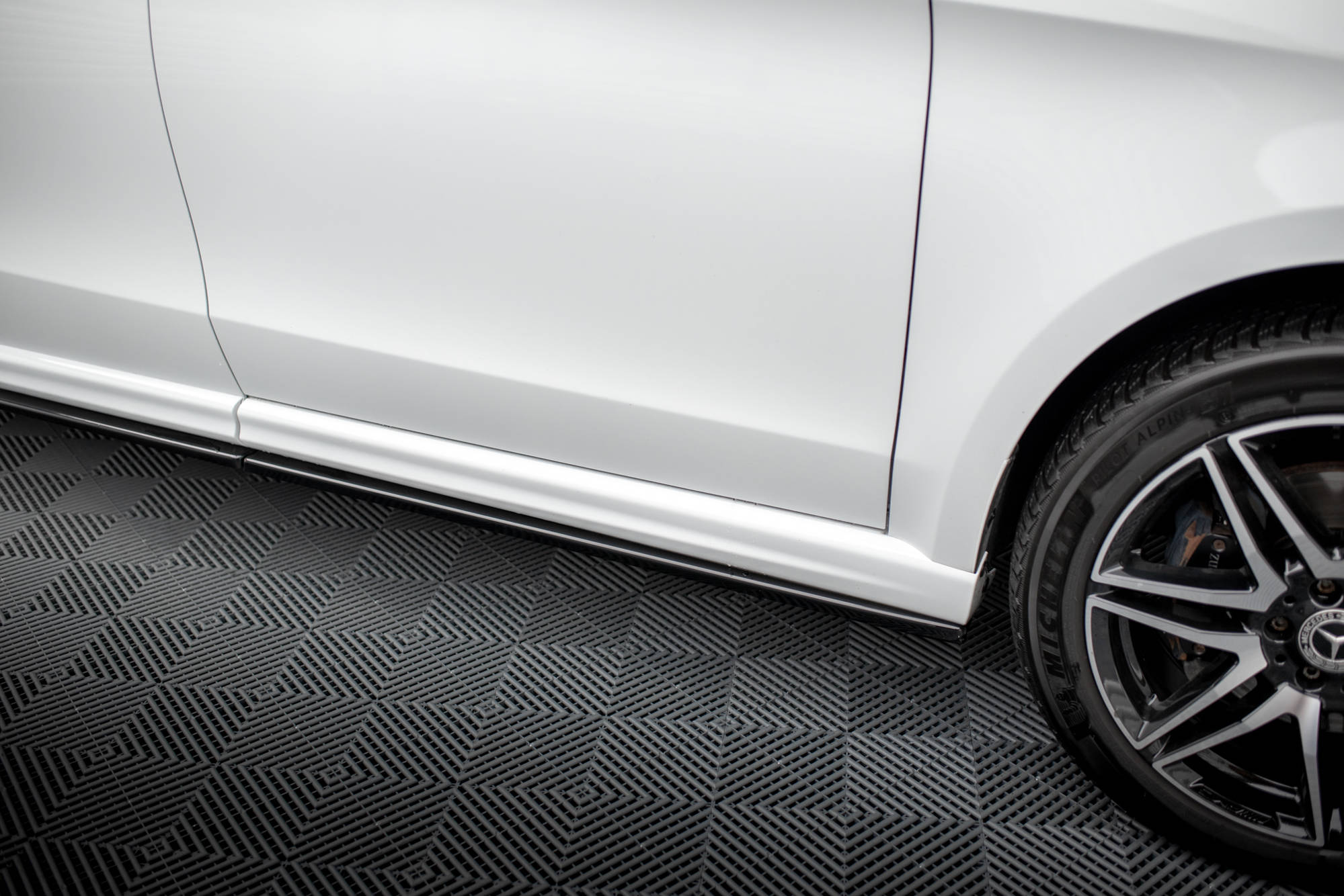 Side Skirts Diffusers Mercedes V-Class Extra Long AMG-Line W447 - 5