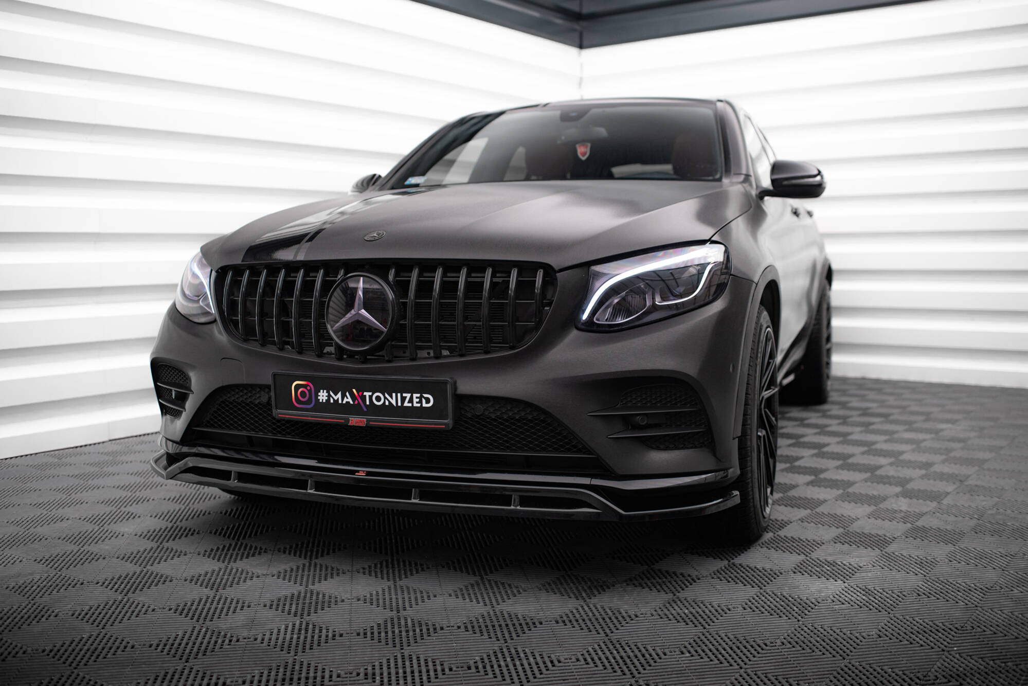 Front Splitter Mercedes-Benz GLC Coupe AMG-Line / 43 AMG C253 - 3