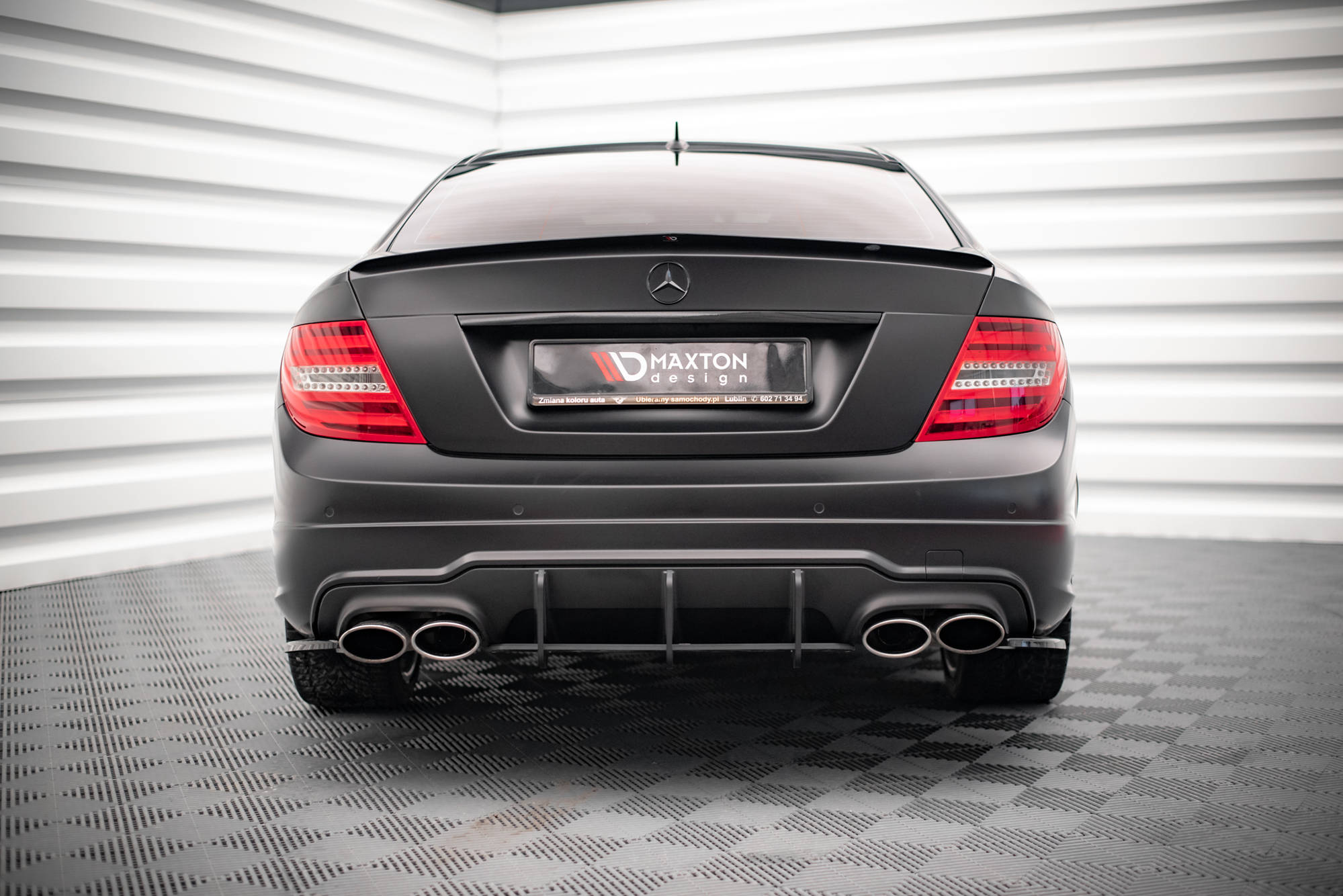 Spoiler CAP Mercedes C Sedan W204 / C Coupe C204 - 2