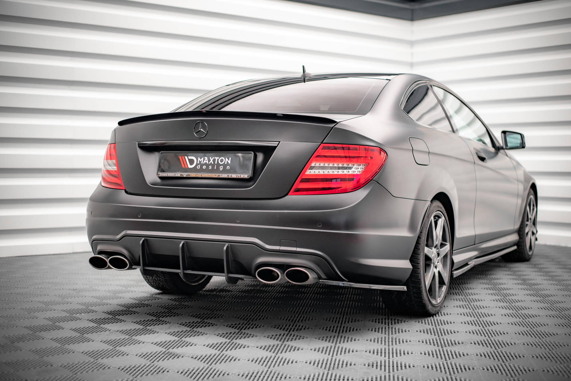 Spoiler CAP Mercedes C Sedan W204 / C Coupe C204 - 3