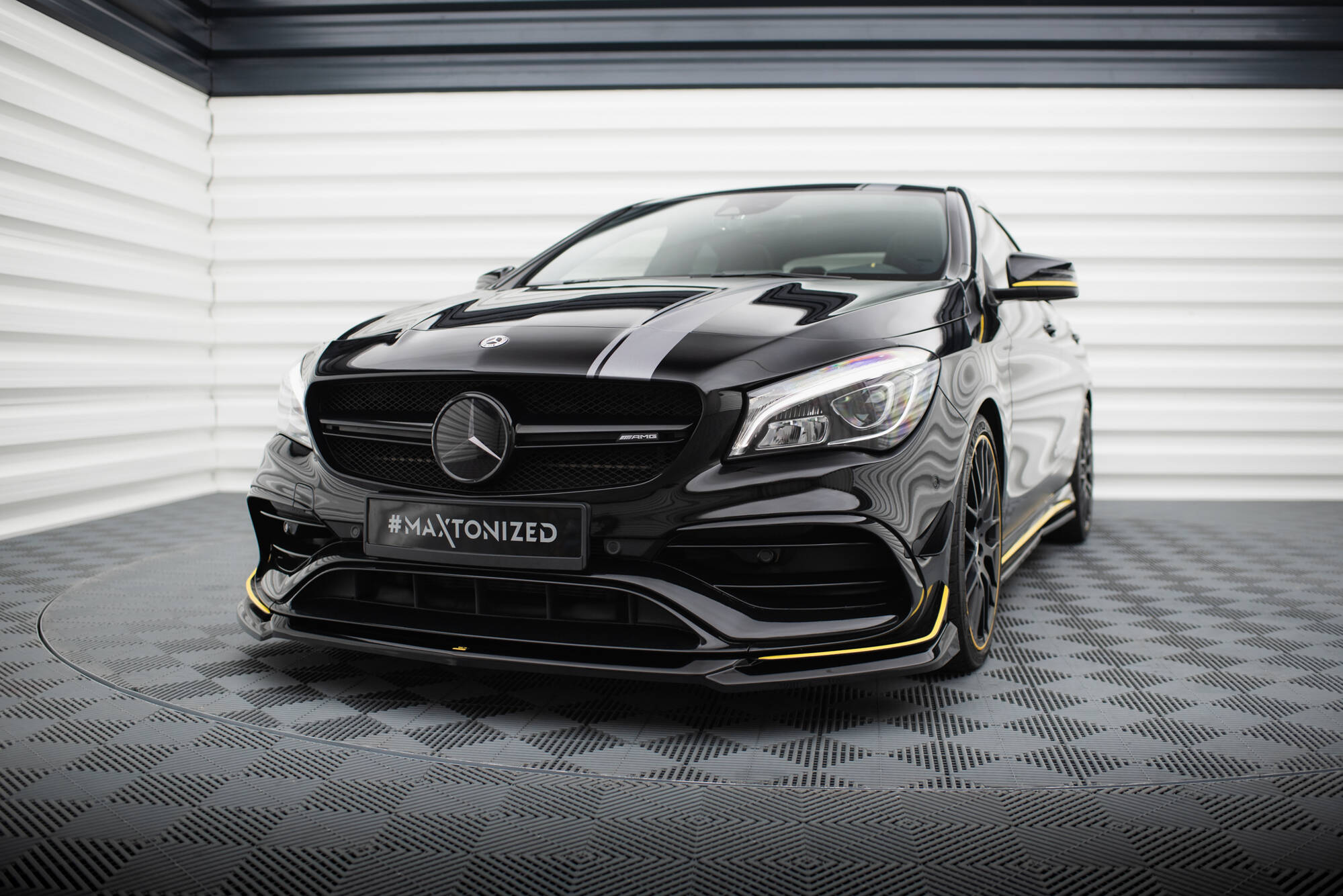 Front Splitter V.4 Mercedes-AMG CLA 45 Aero C117 Facelift - 4