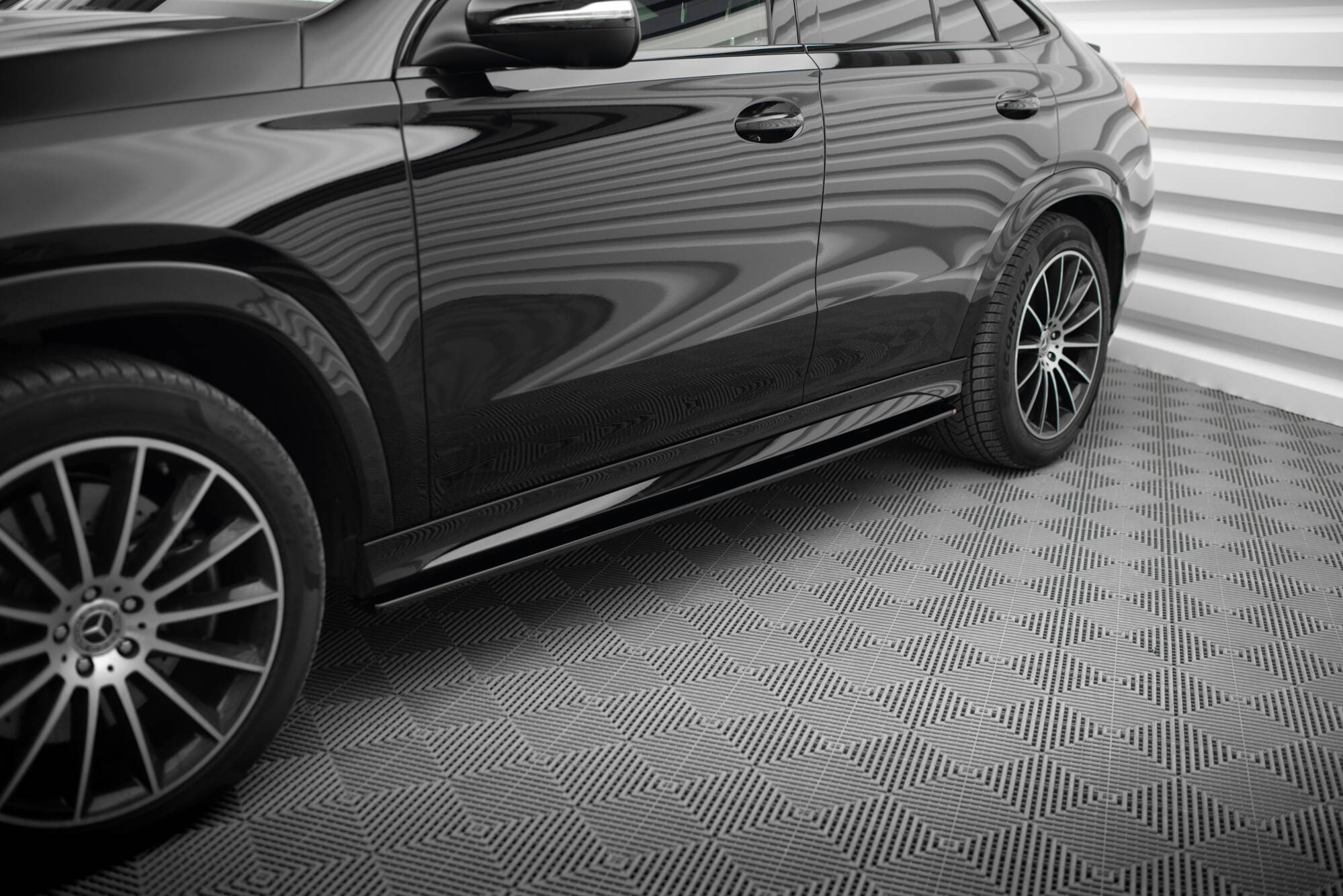 Side Skirts Diffusers Mercedes AMG-Line / AMG GLE Coupe C167 - 3