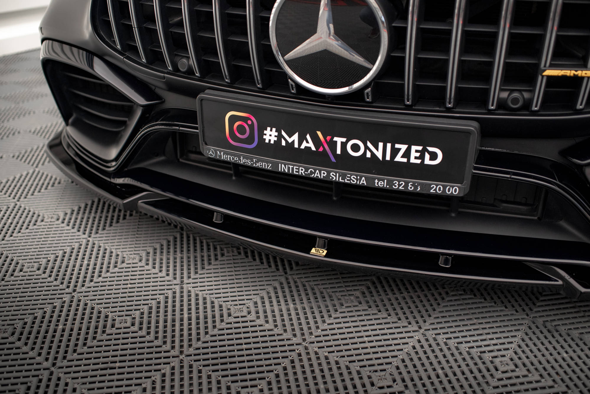 Front Splitter V.3 Mercedes AMG GT 63S 4-door Coupe Aero - 3