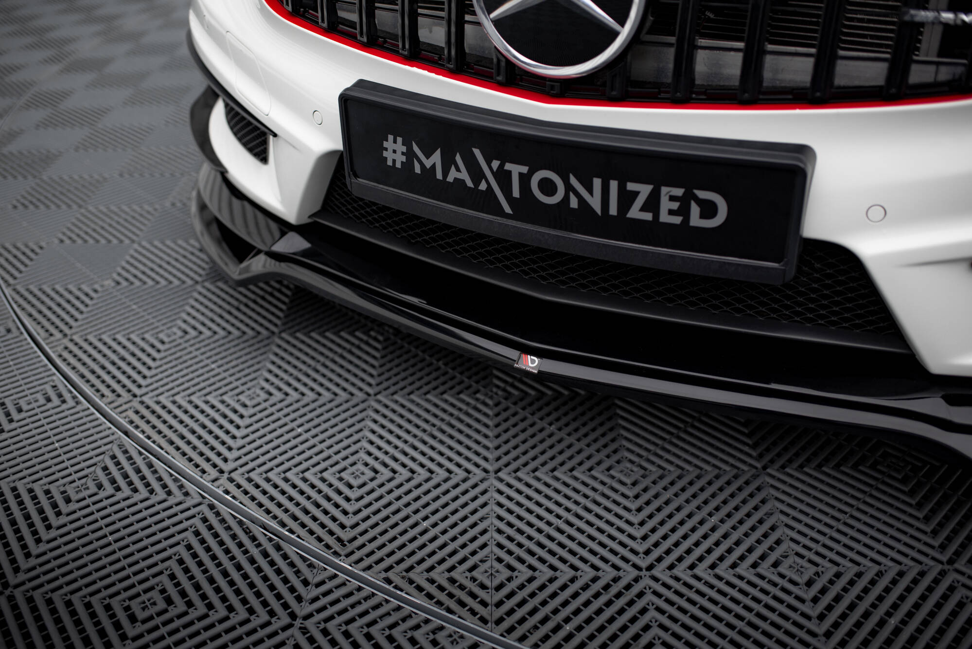 Front Splitter V.4 Mercedes-Benz A45 AMG W176 - 4