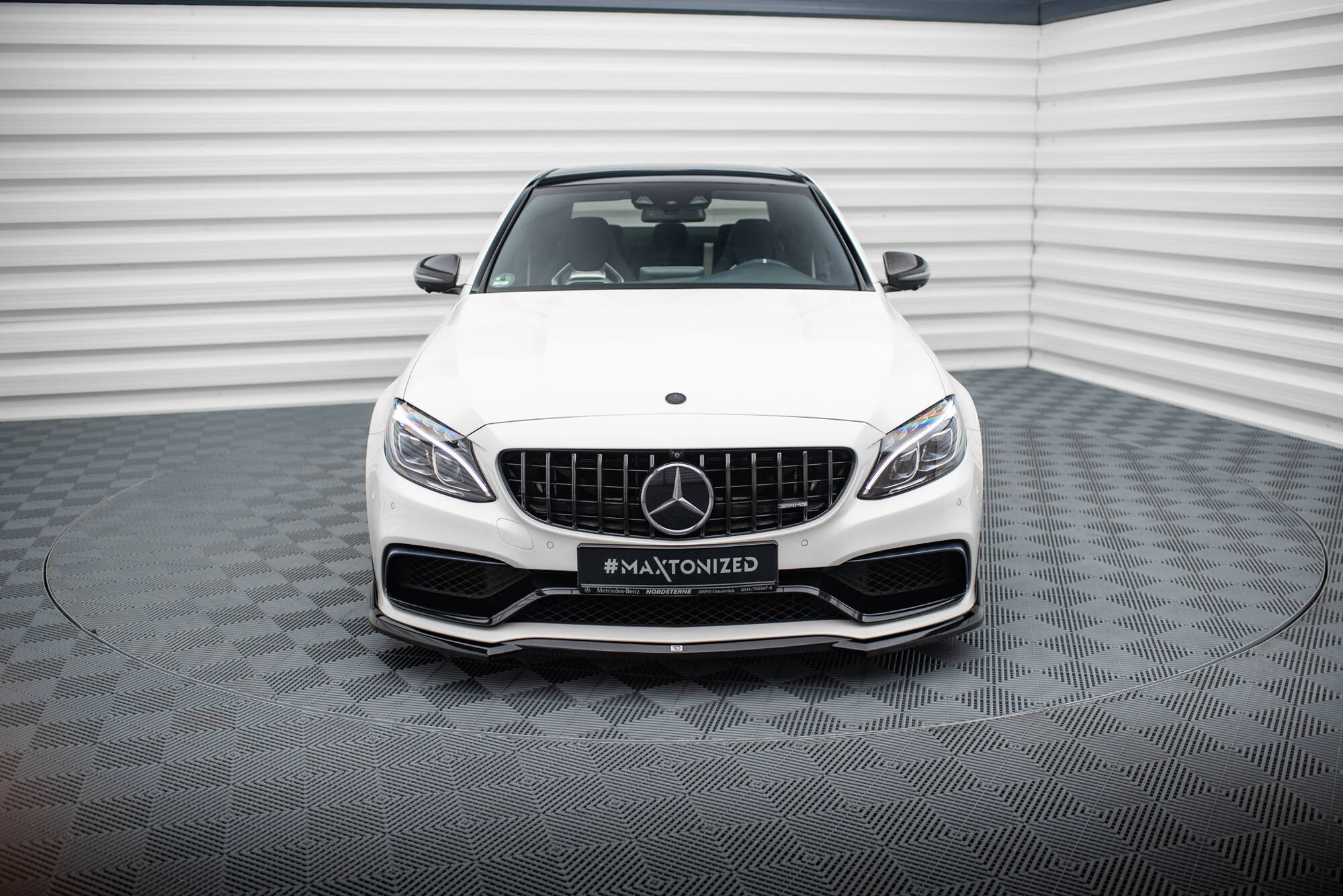 Front Splitter V.3 Mercedes-AMG C63 Sedan / Estate W205 / S205 - 2
