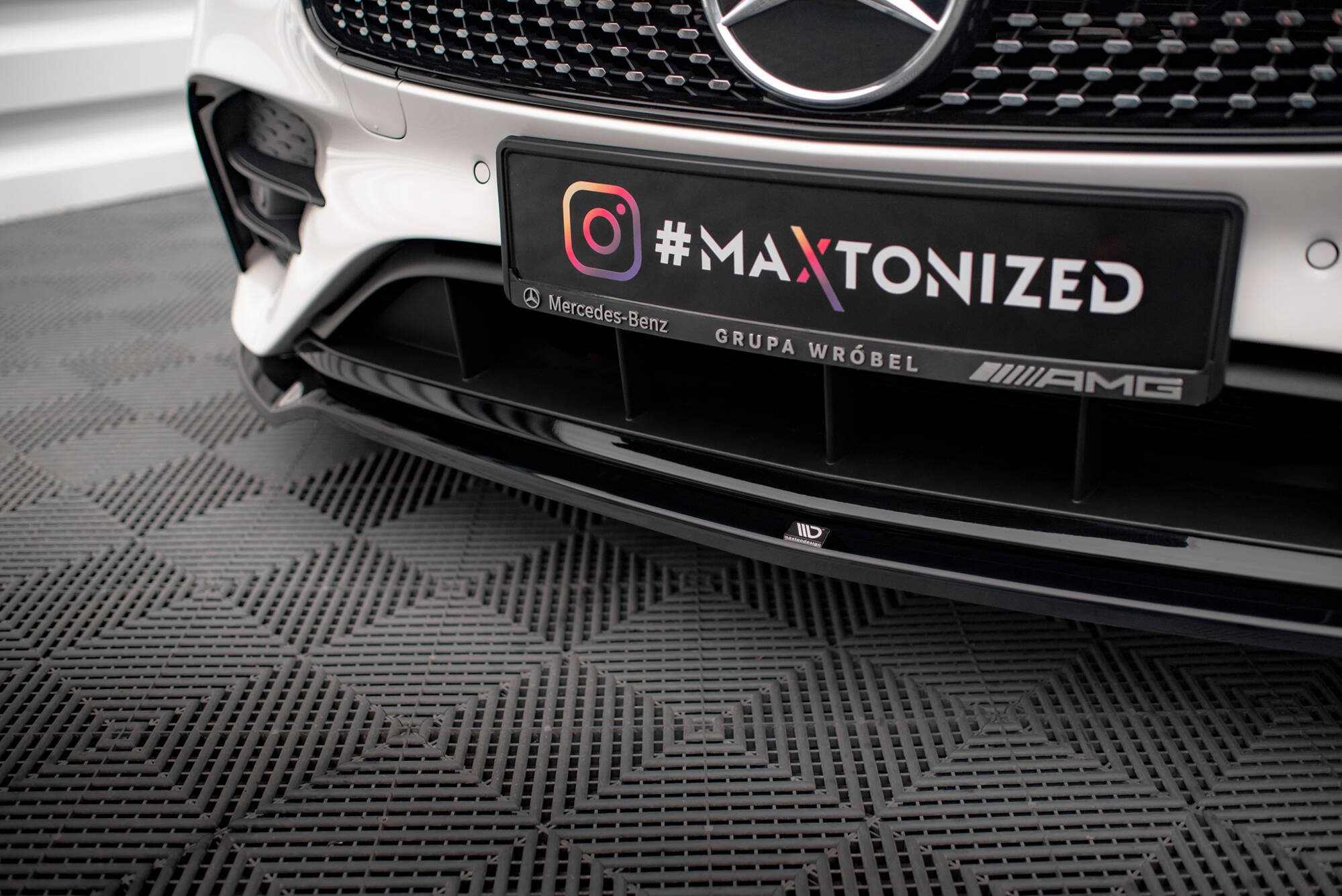 Front Splitter V.1 Mercedes-Benz E W213 Coupe (C238) / Cabriolet (A238) AMG-Line / 53 AMG - 4