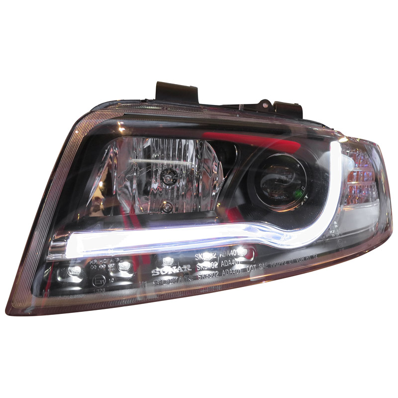 AUDI A4 8E 01-04 HEADLIGHTS SET DRL CLEAR