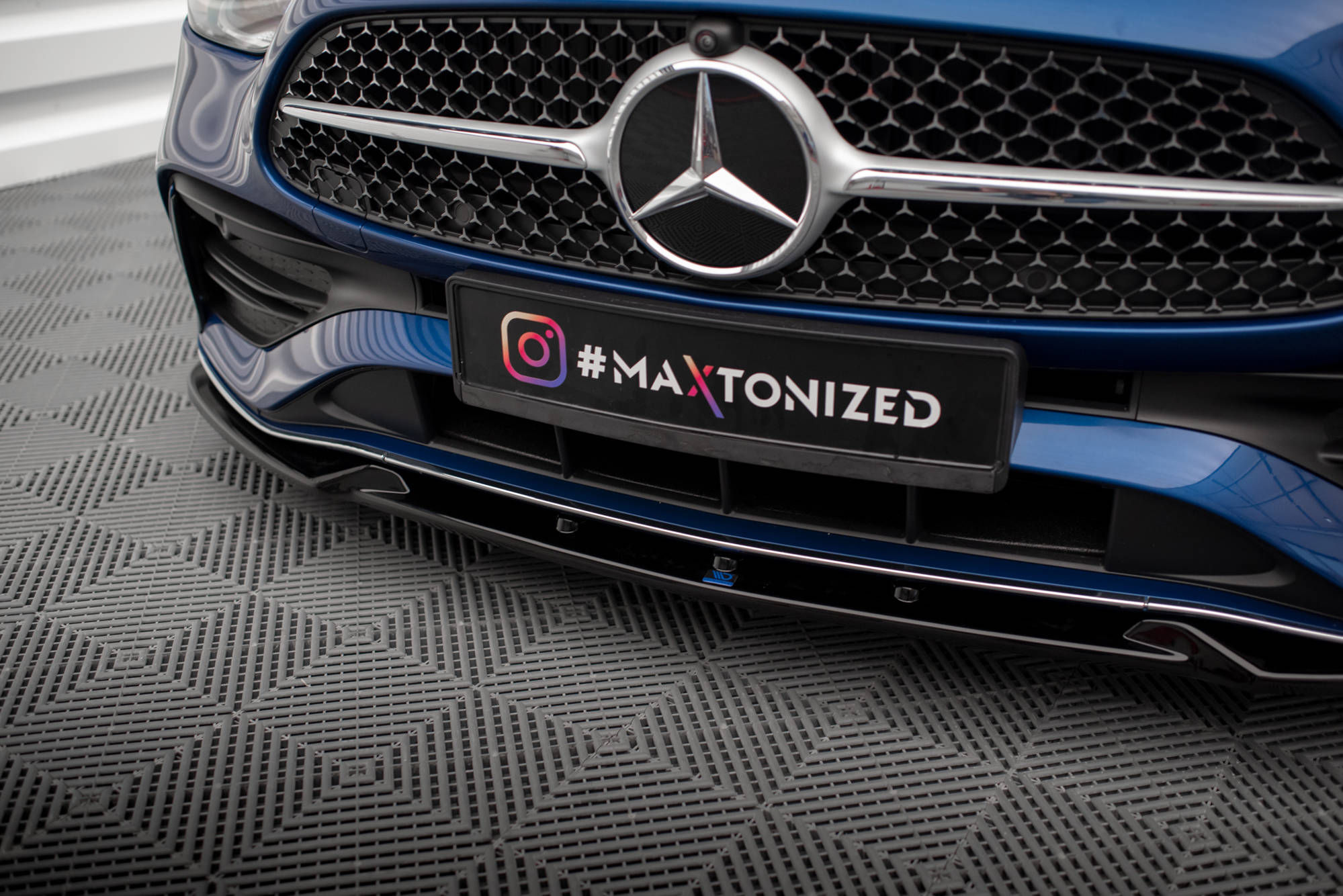 Front Splitter V.1 Mercedes-Benz C AMG-Line / 43 AMG W206 - 3