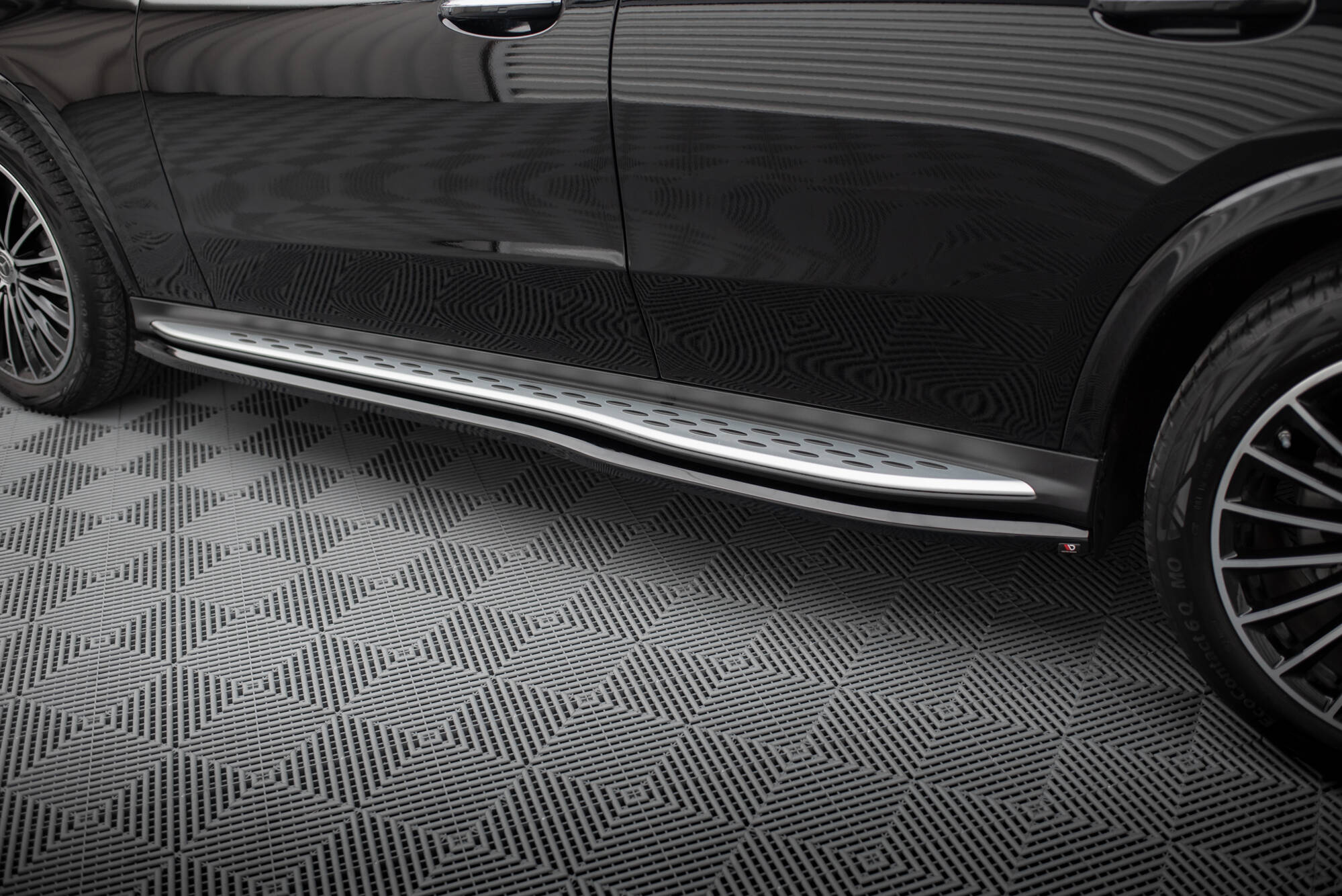 Side Skirts Diffusers Mercedes-Benz GLC AMG-Line X254 - 4