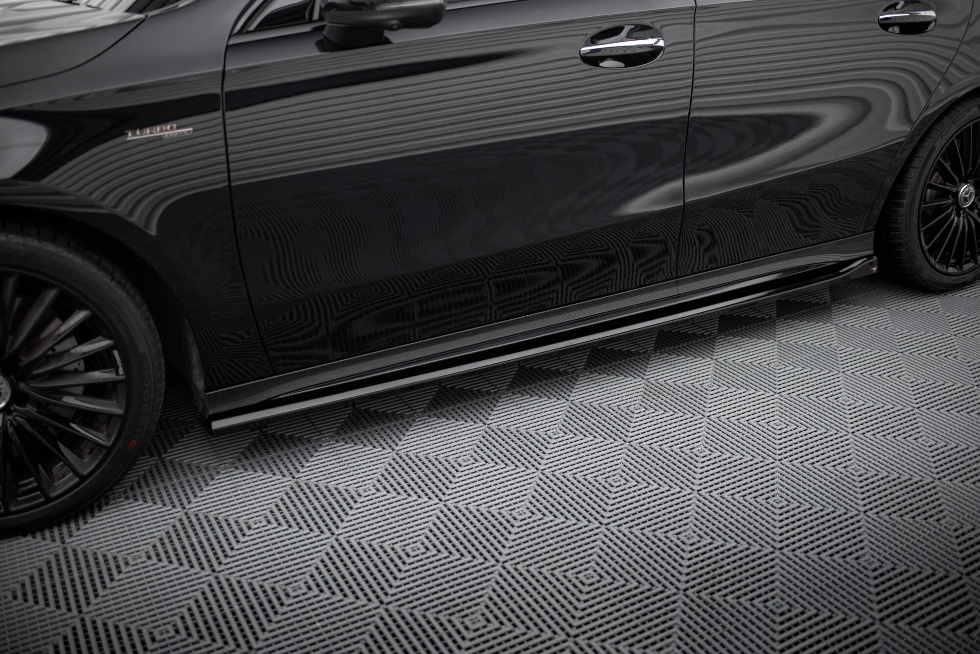 Side Skirts Diffusers Mercedes-AMG A35 W177 Facelift - 3