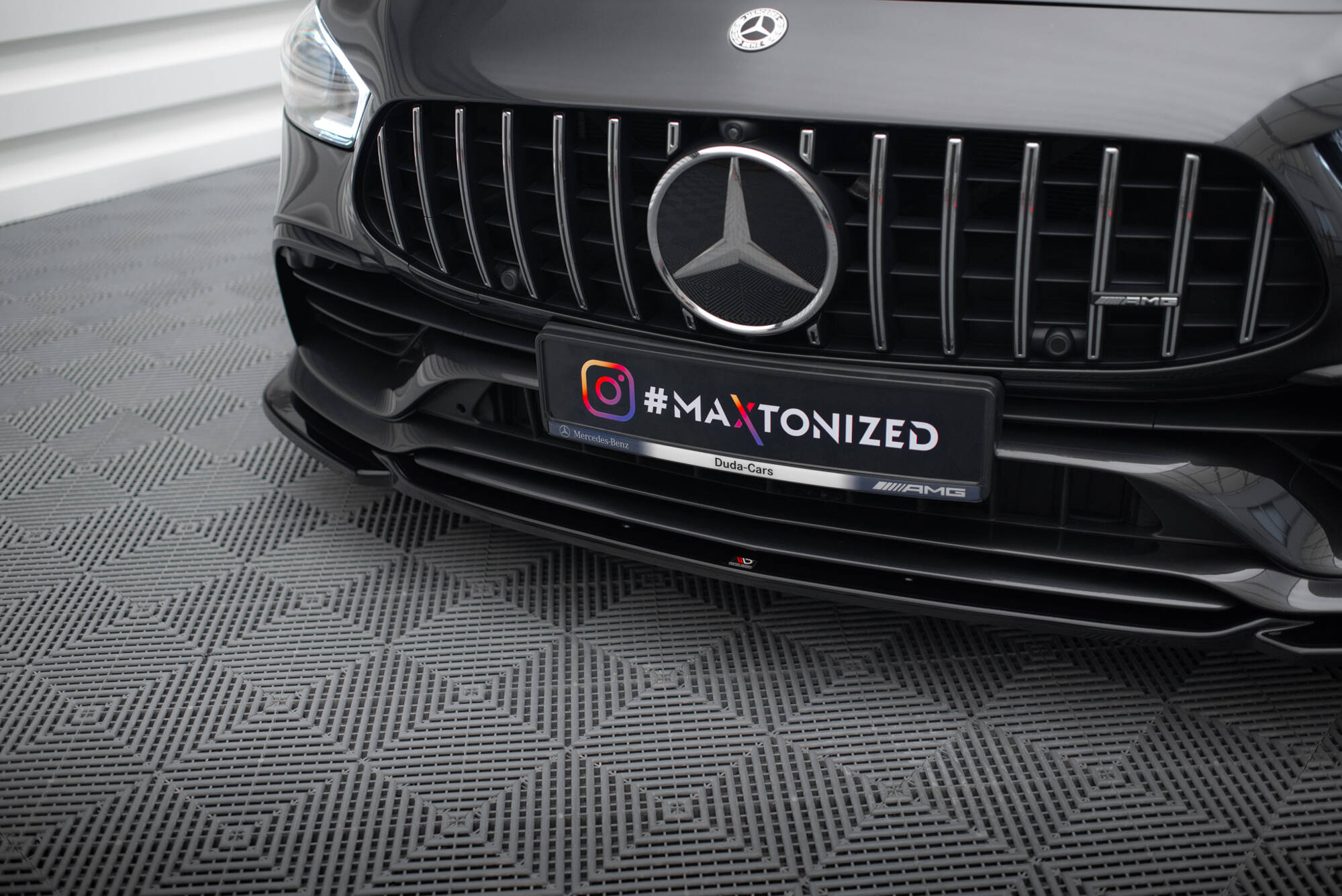 Front Splitter V.1 Mercedes-AMG GT 53 4-Door Coupe - 3
