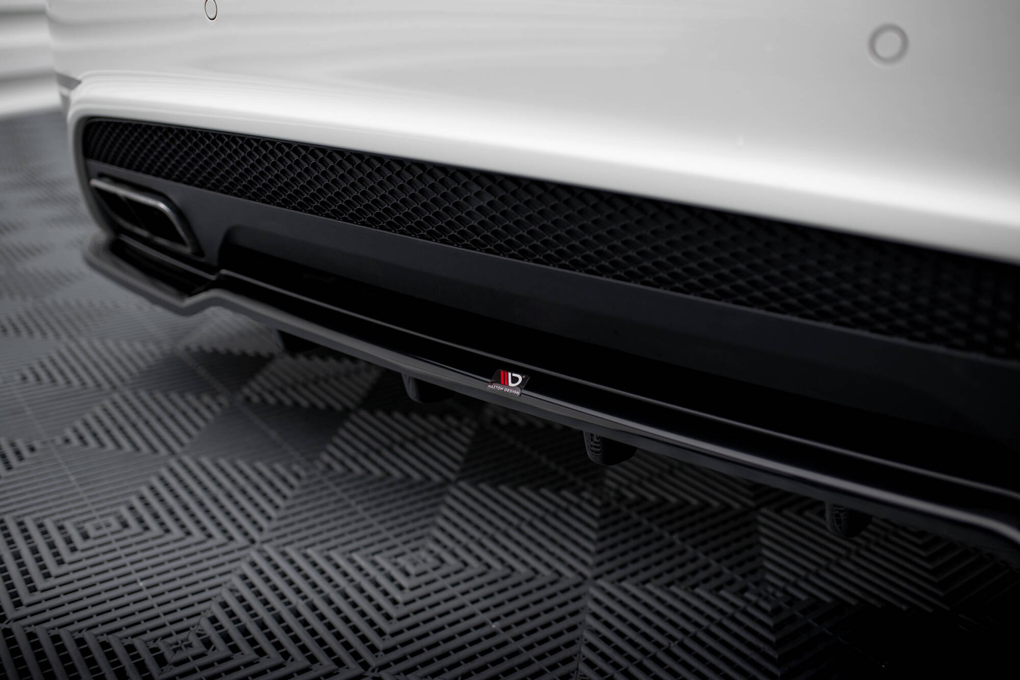 Central Rear Splitter (Vertical Bars) Mercedes-Benz A45 AMG W176 - 4