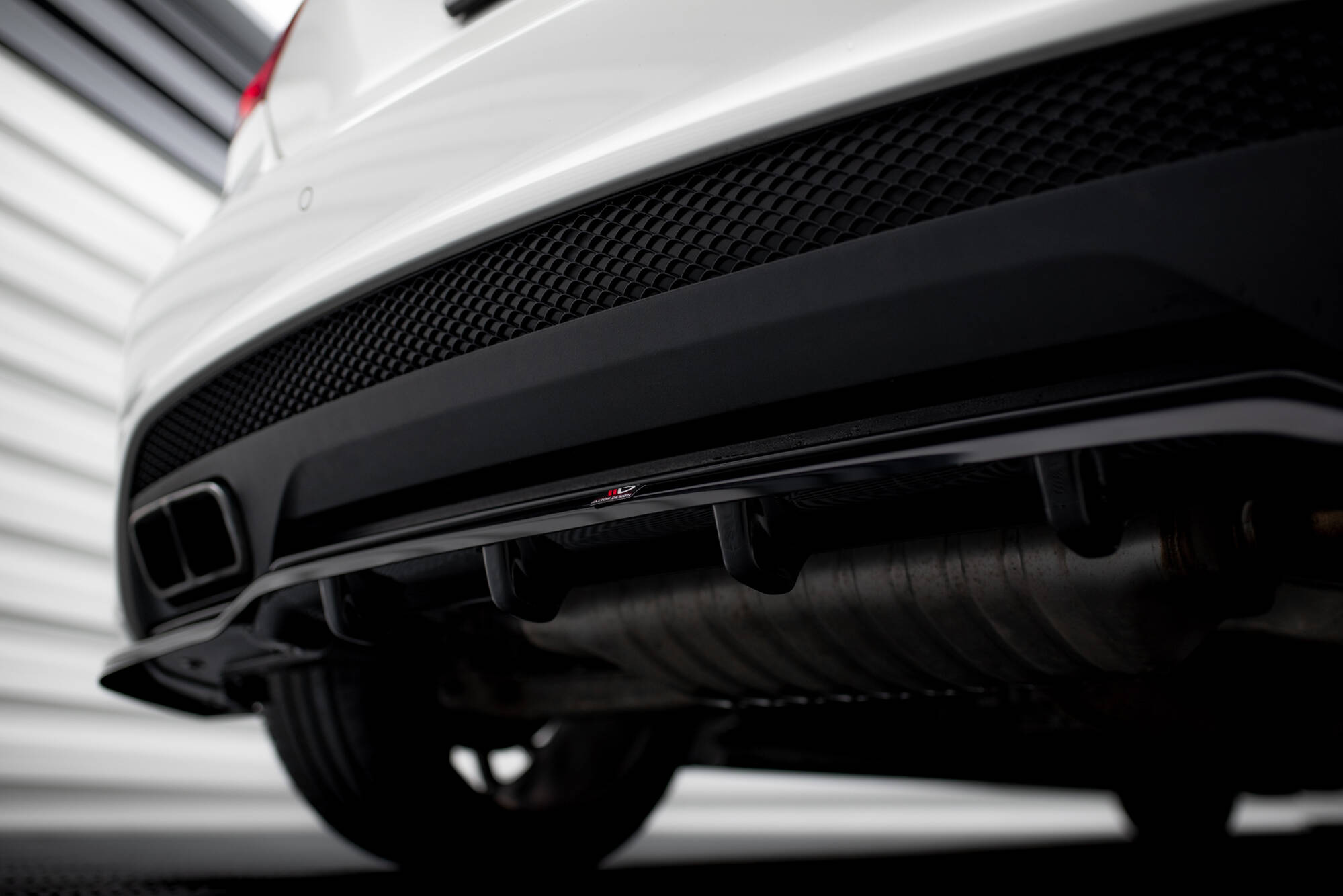 Central Rear Splitter (Vertical Bars) Mercedes-Benz A45 AMG W176 - 5