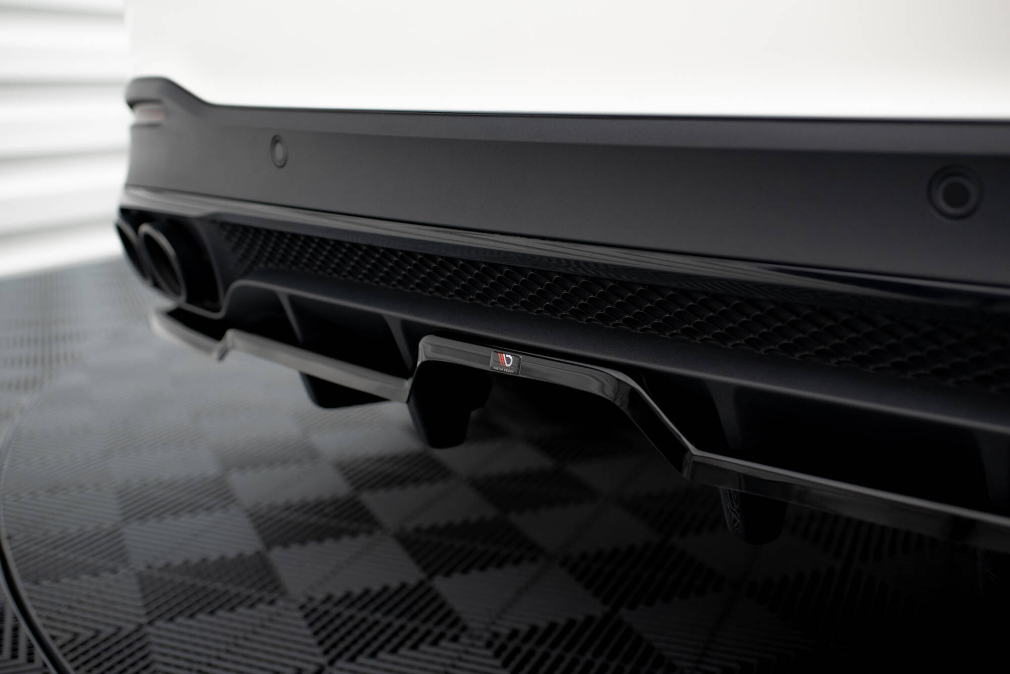 Central Rear Splitter (Vertical Bars) Mercedes-AMG GLE 53 W167 - 6