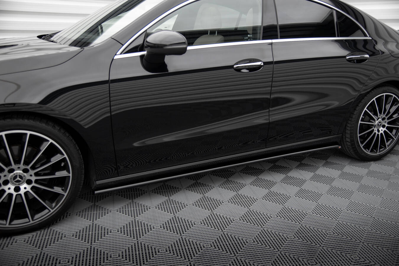 Side Skirts Diffusers Mercedes-Benz CLA C118 - 3
